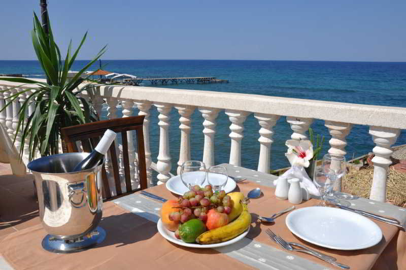Manolya Hotel