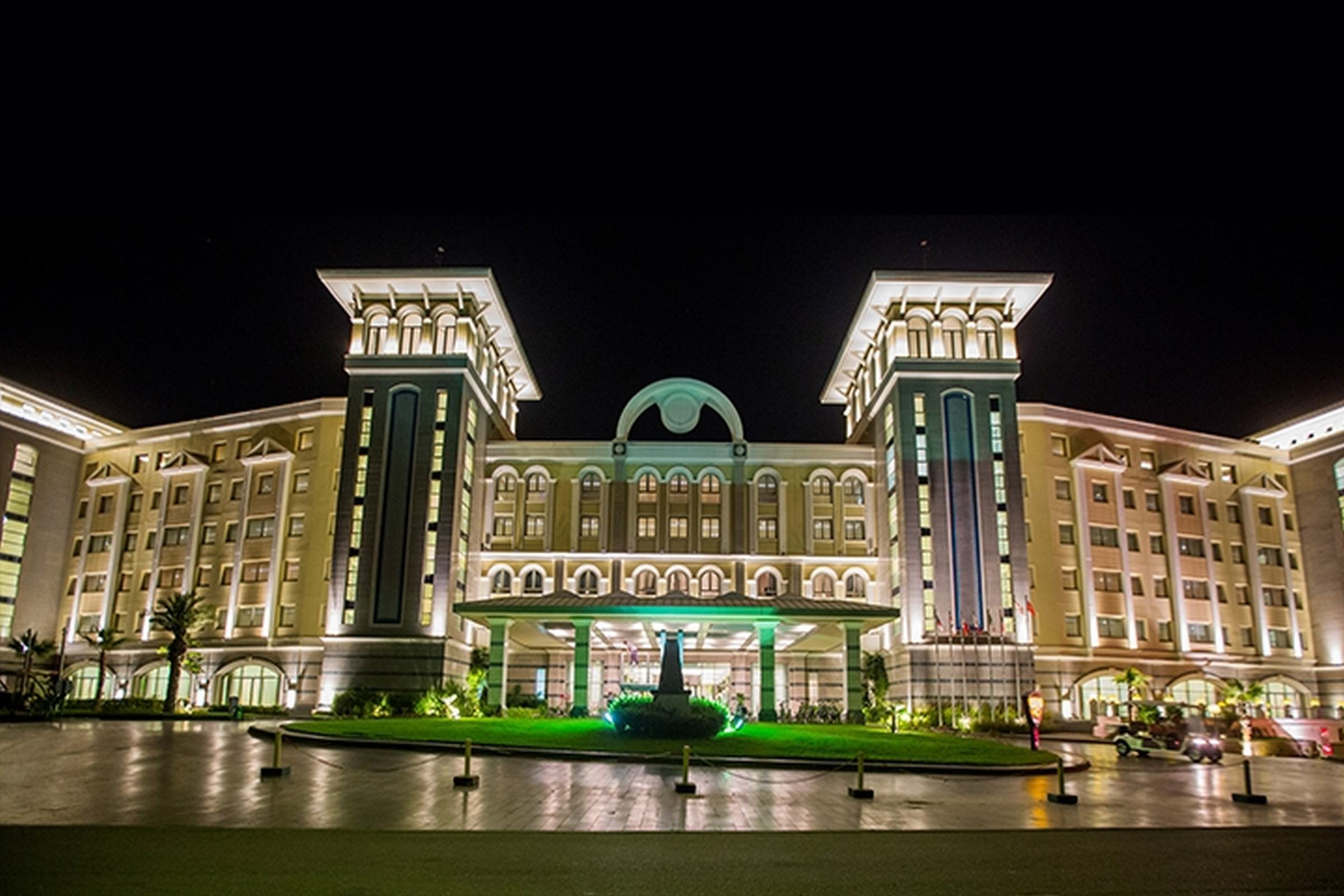 Merit Royal Premium Hotel