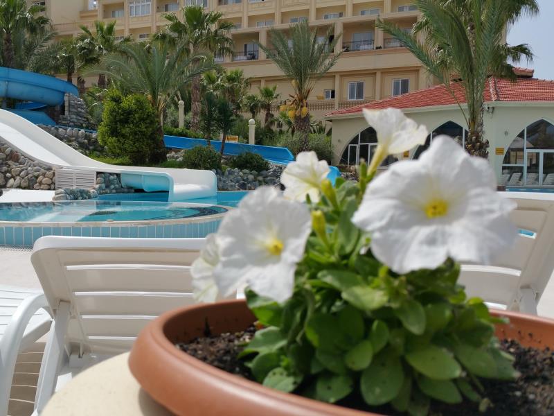 Oscar Resort Hotel