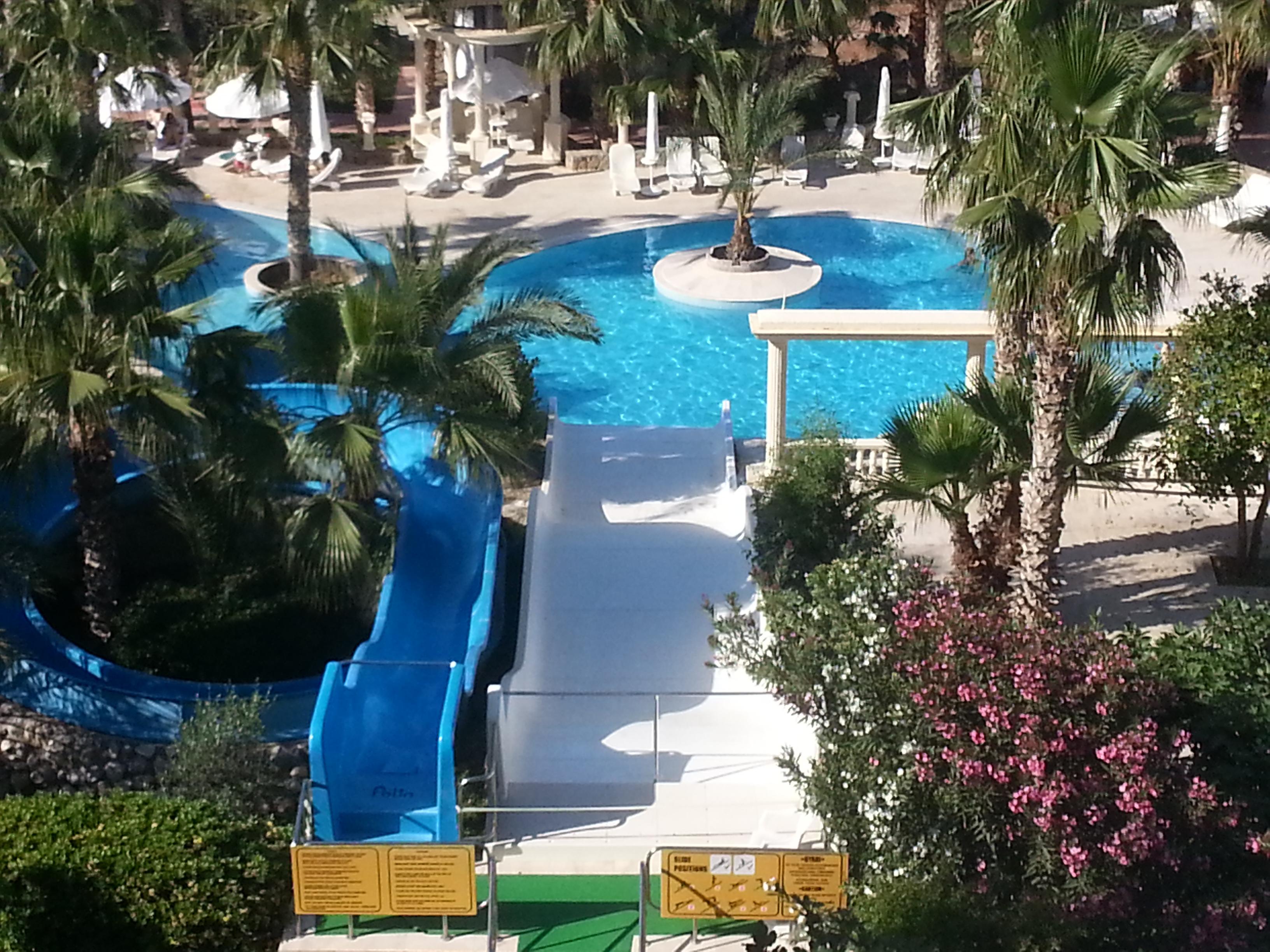 Oscar Resort Hotel