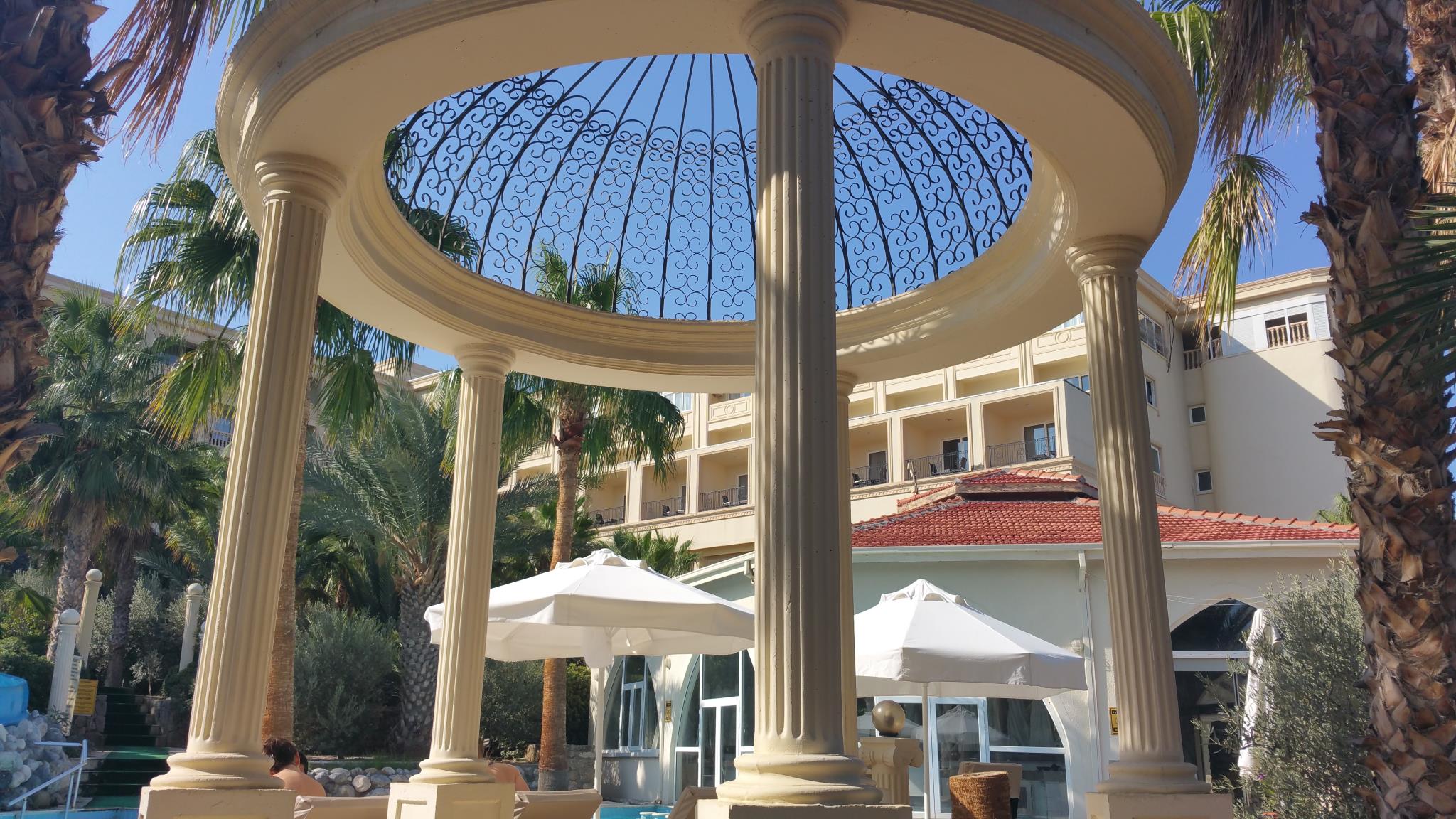 Oscar Resort Hotel