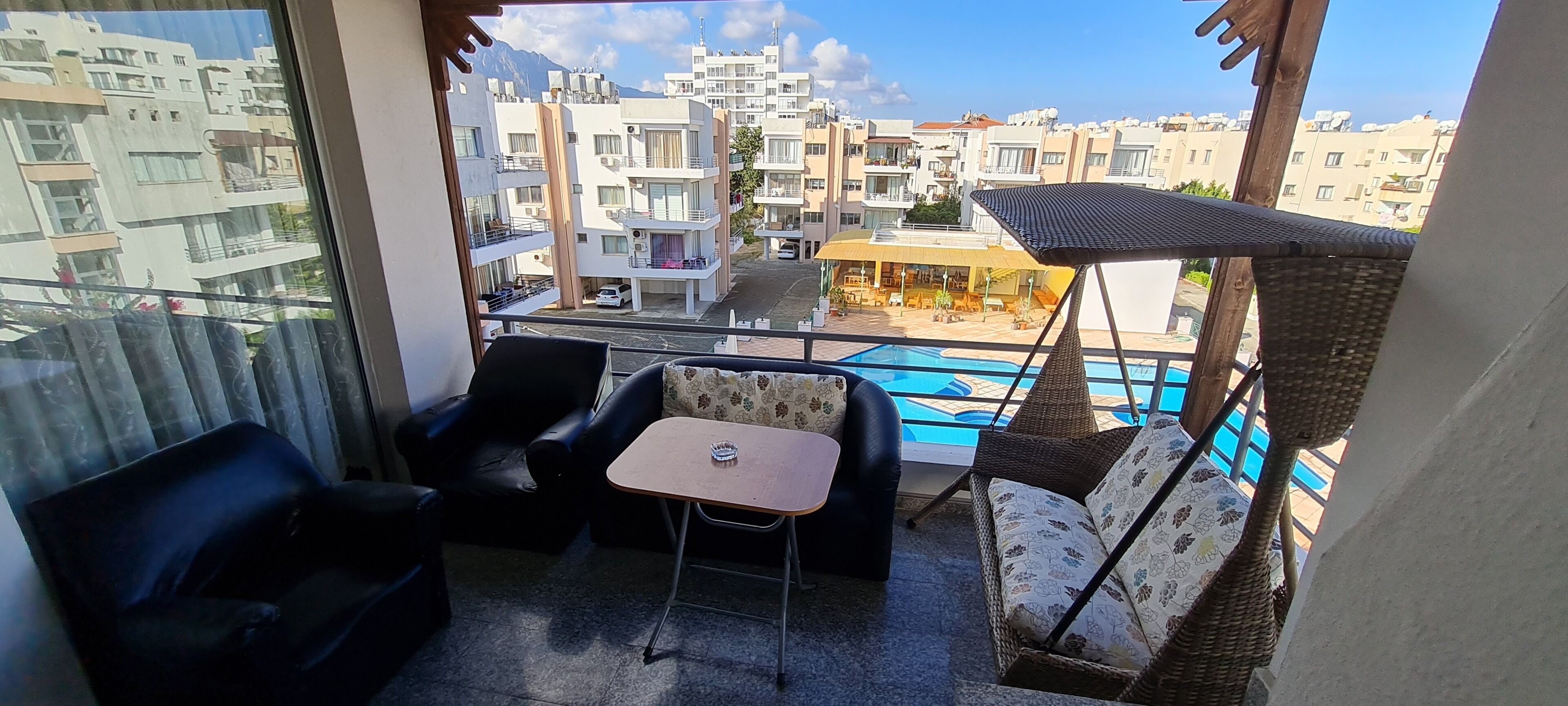 Rix Apartments