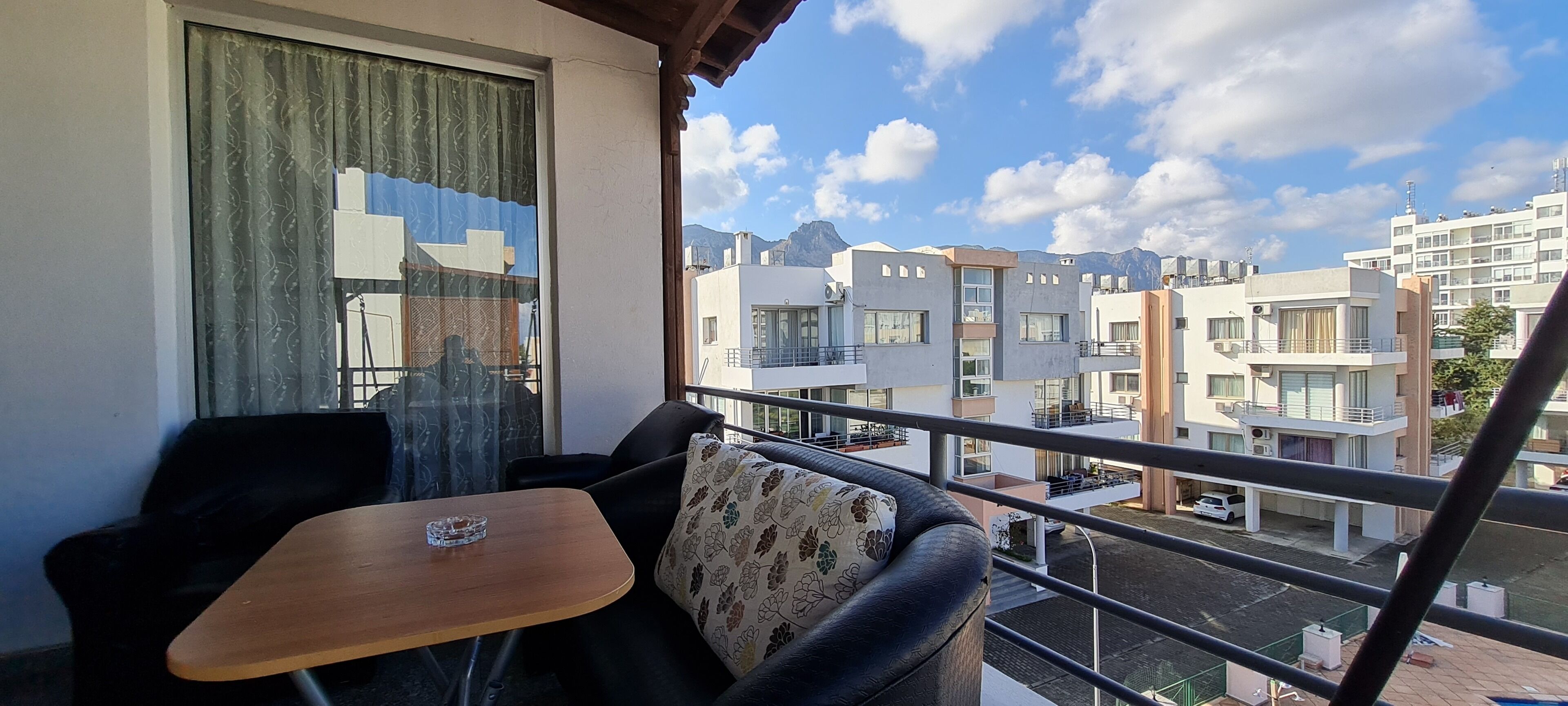 Rix Apartments