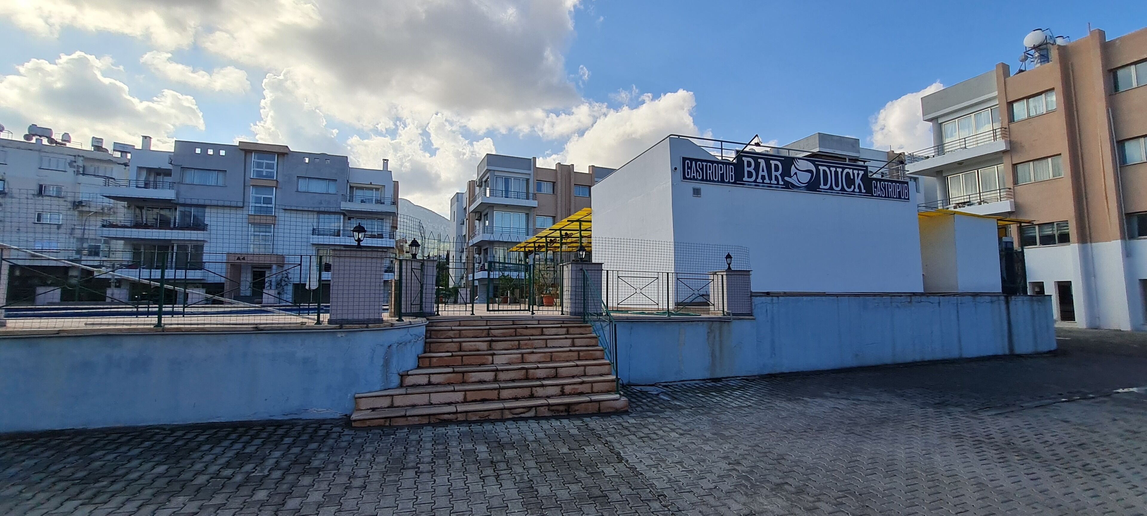 Rix Apartments