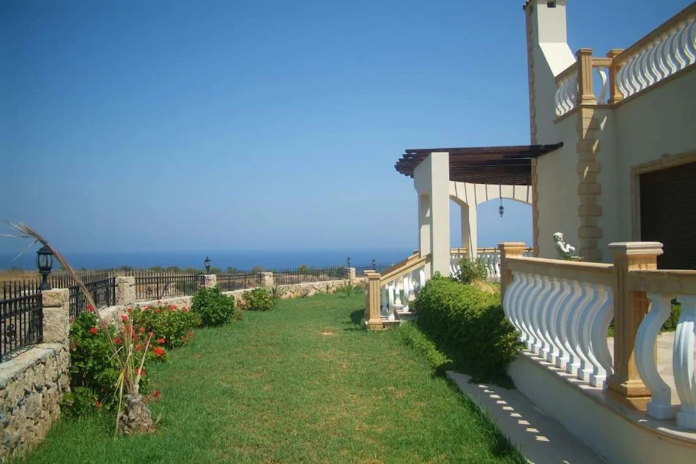 Sunset Valley Villa