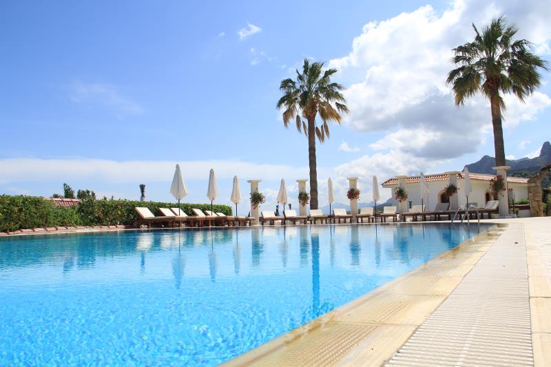The Hideaway Club Hotel