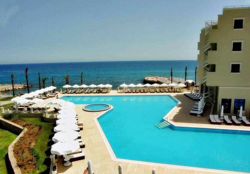 Vuni Palace Hotel & Casino