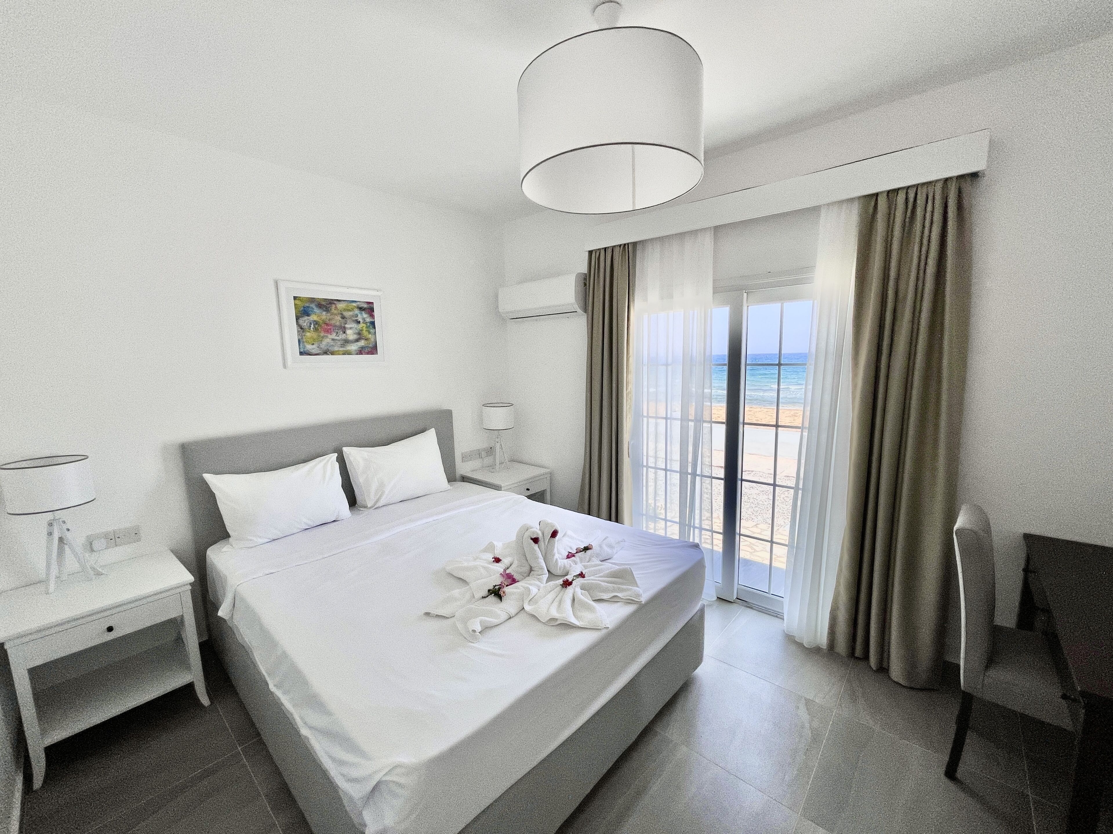 Long Beach Villas