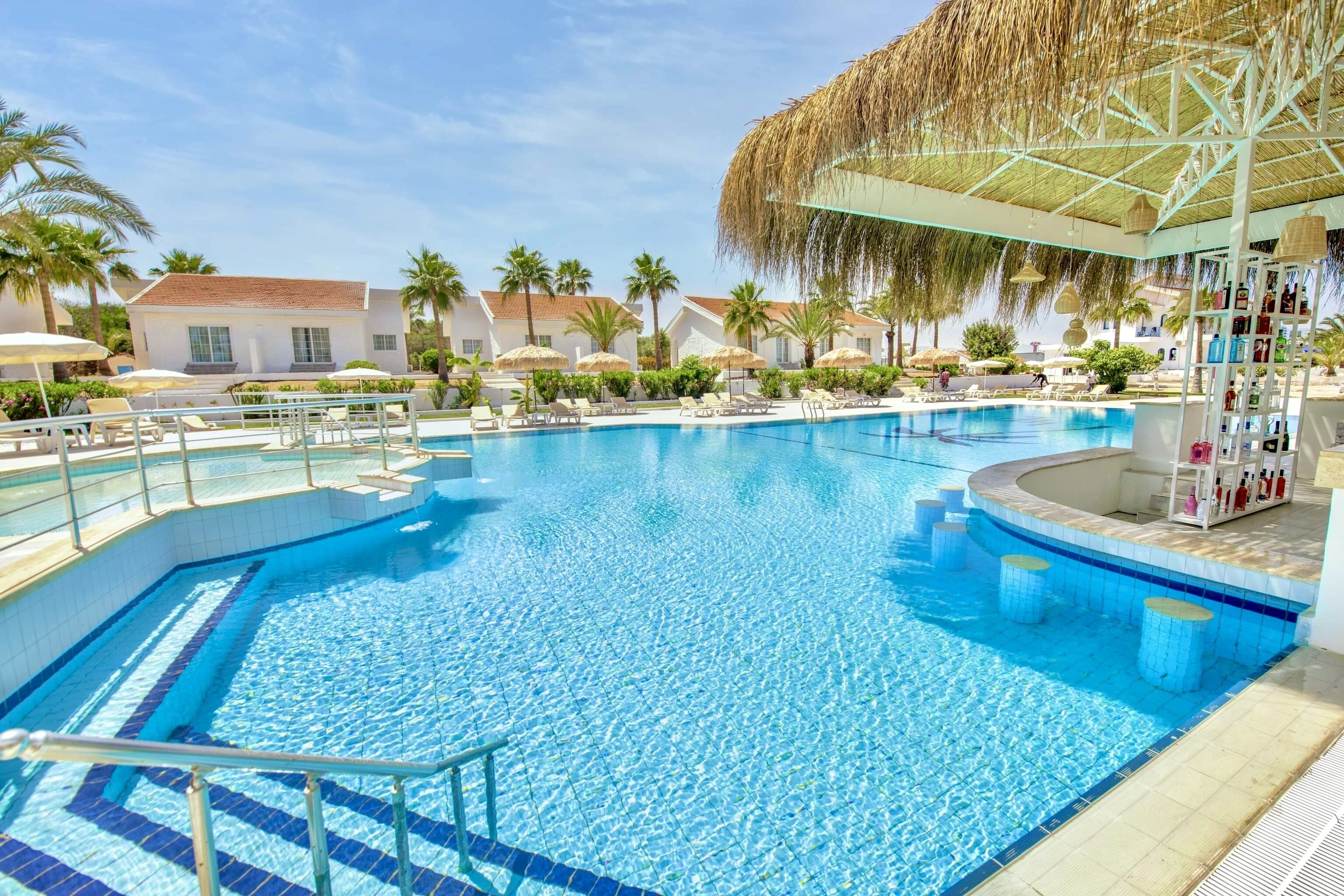 Long Beach Villas