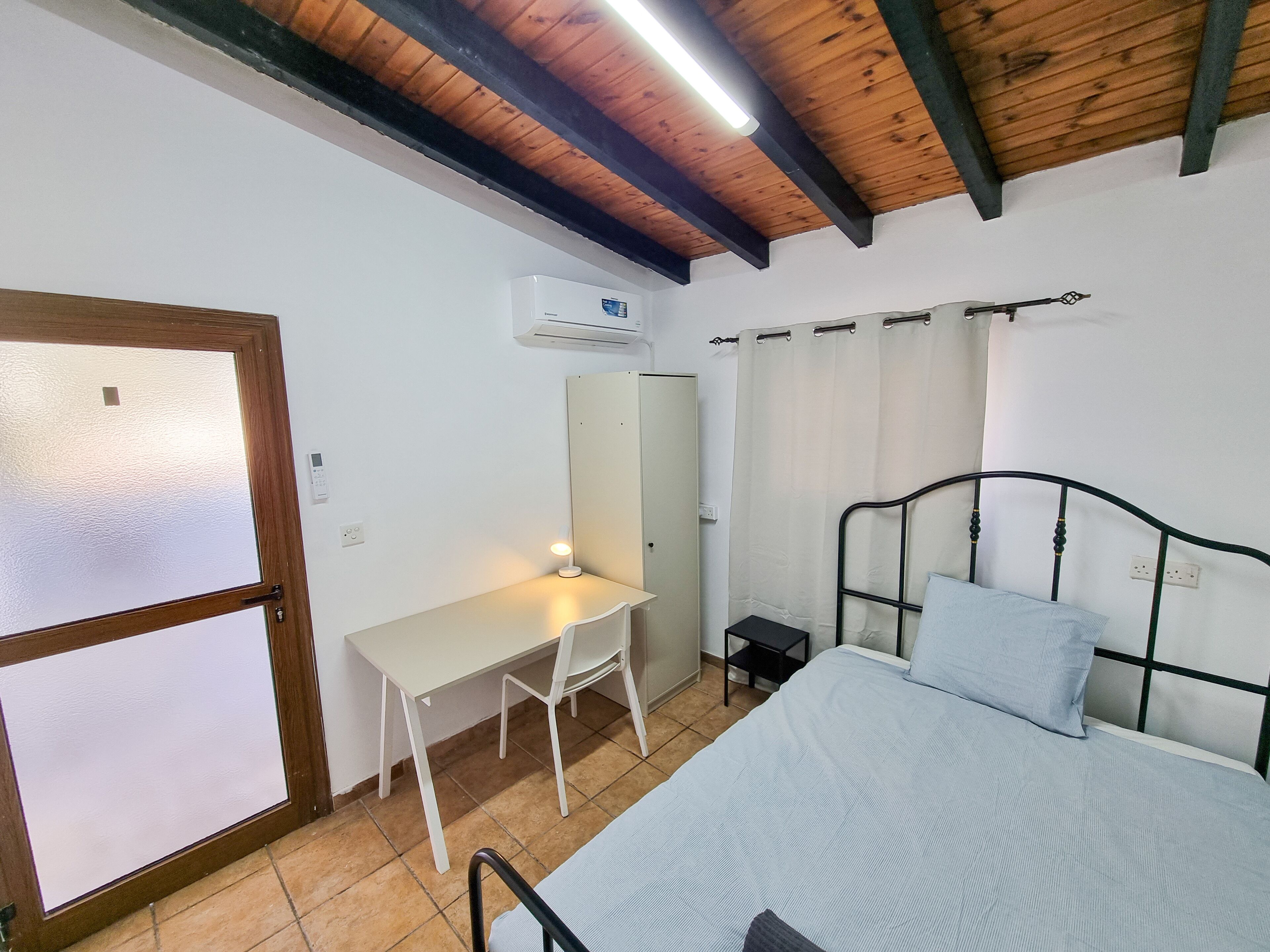 Mountains Retreat Rooms & Suites