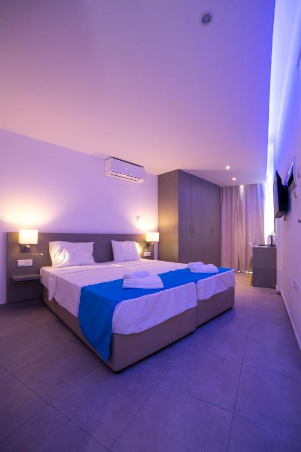 Flora Maria Hotel