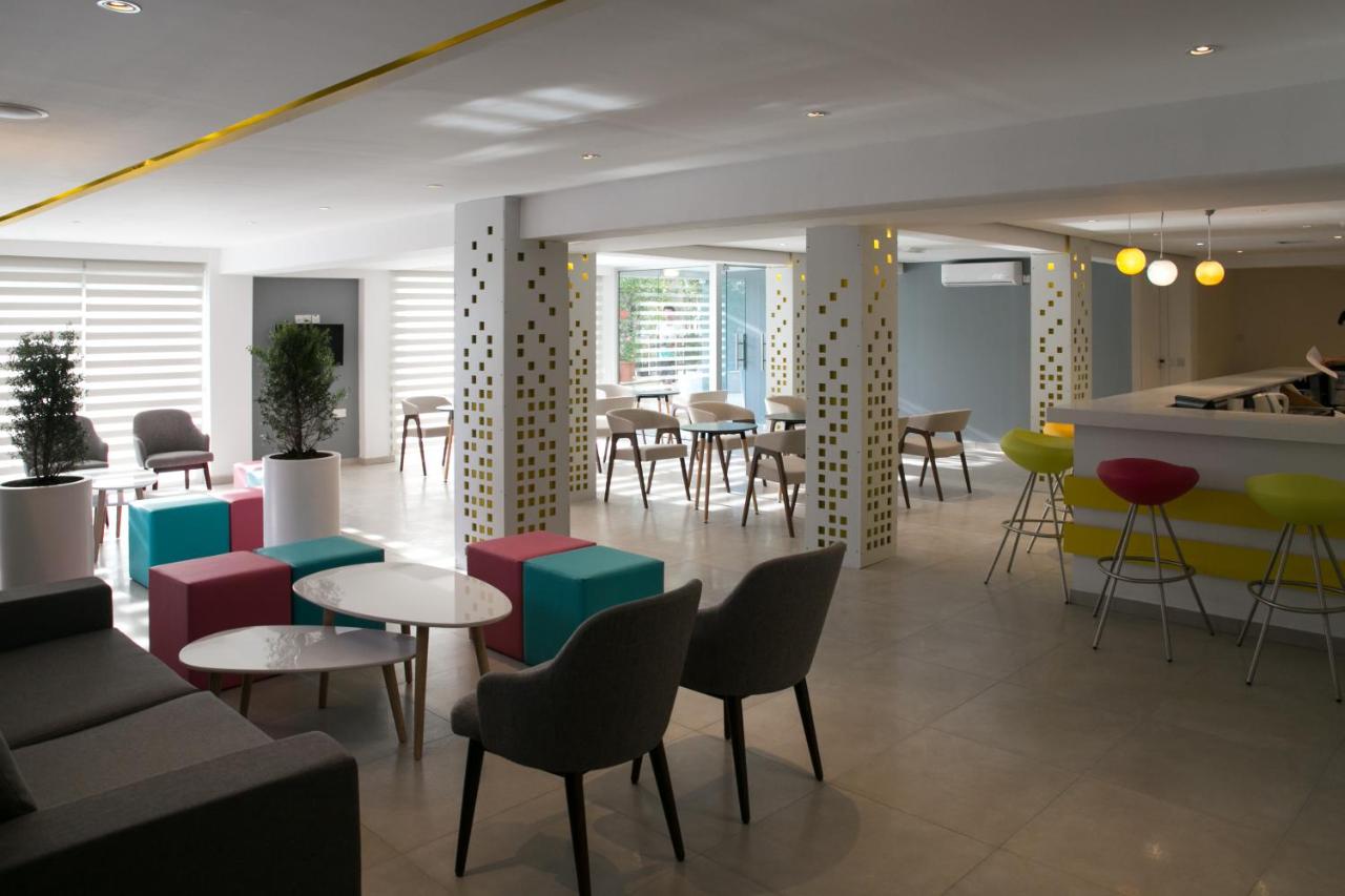 Flora Maria Hotel