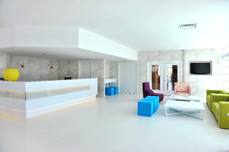 Margadina Lounge Hotel