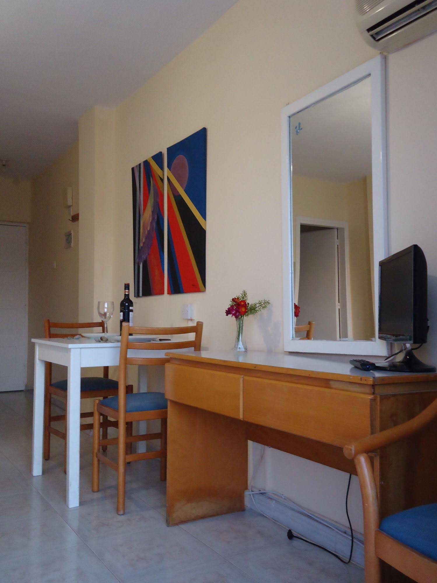 Mia Hotel Apartment
