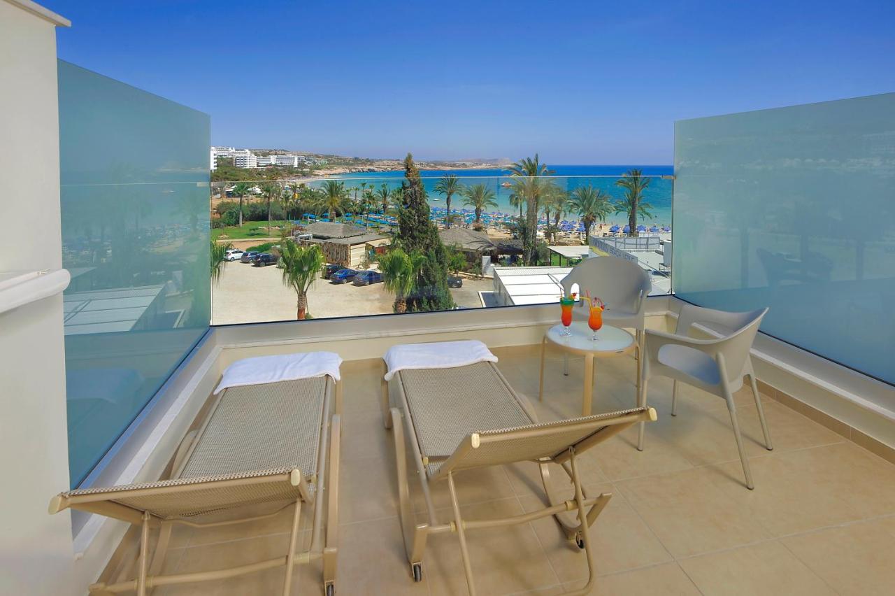 Nelia Beach Hotel