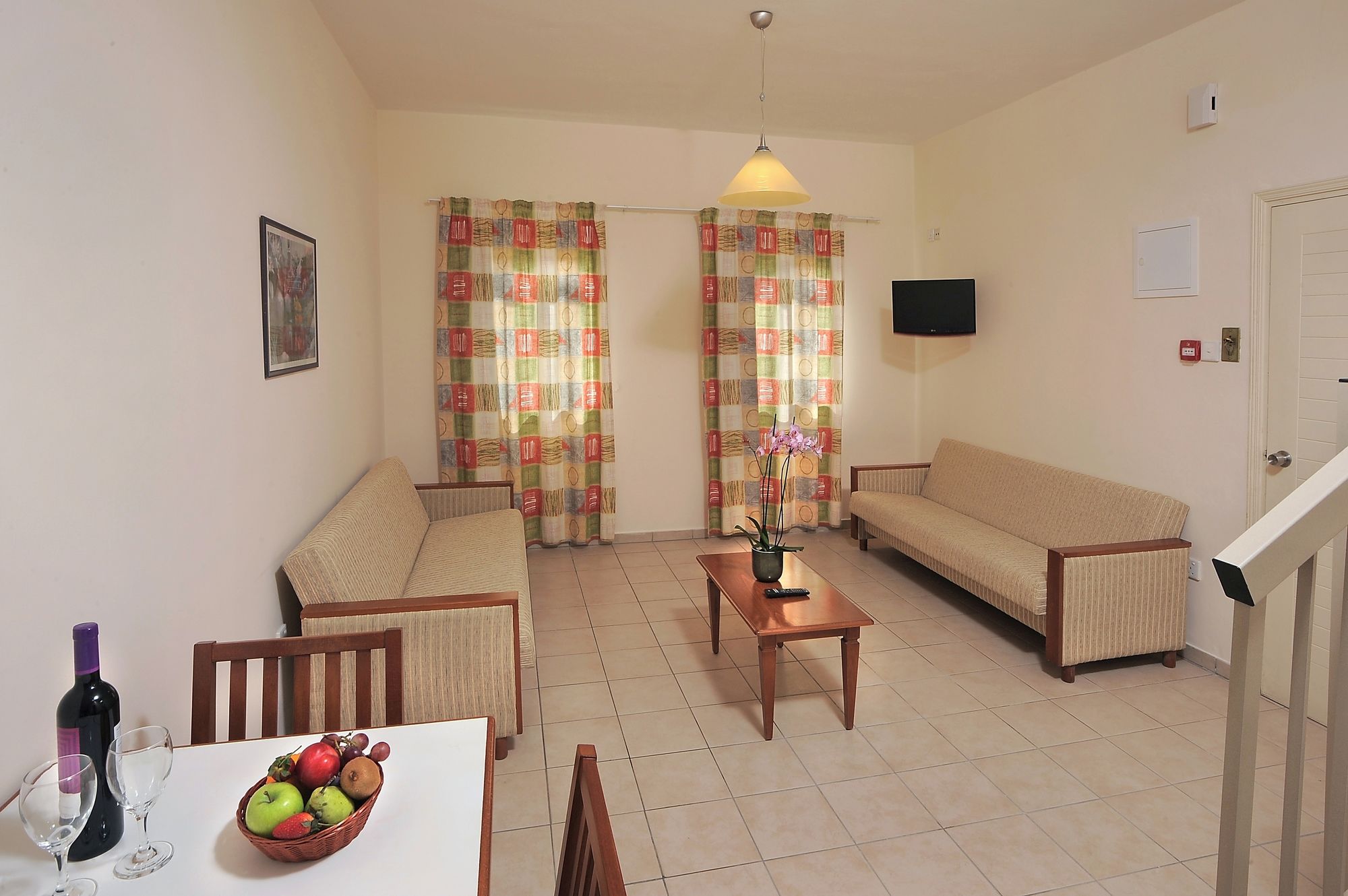 Nissiana Hotel