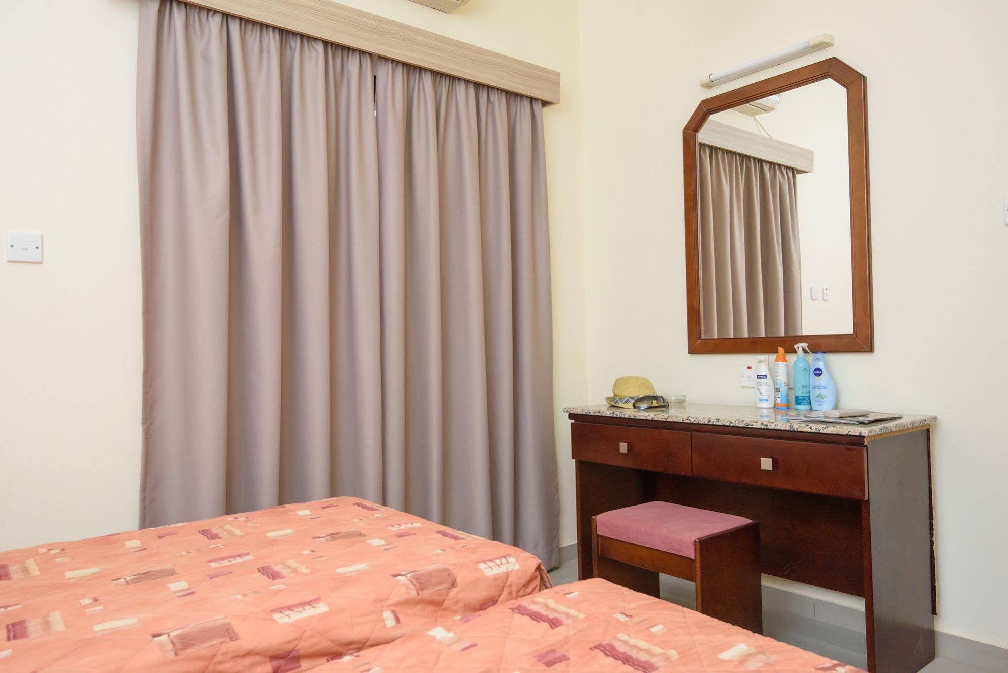 Paul-Marie Hotel Apartments