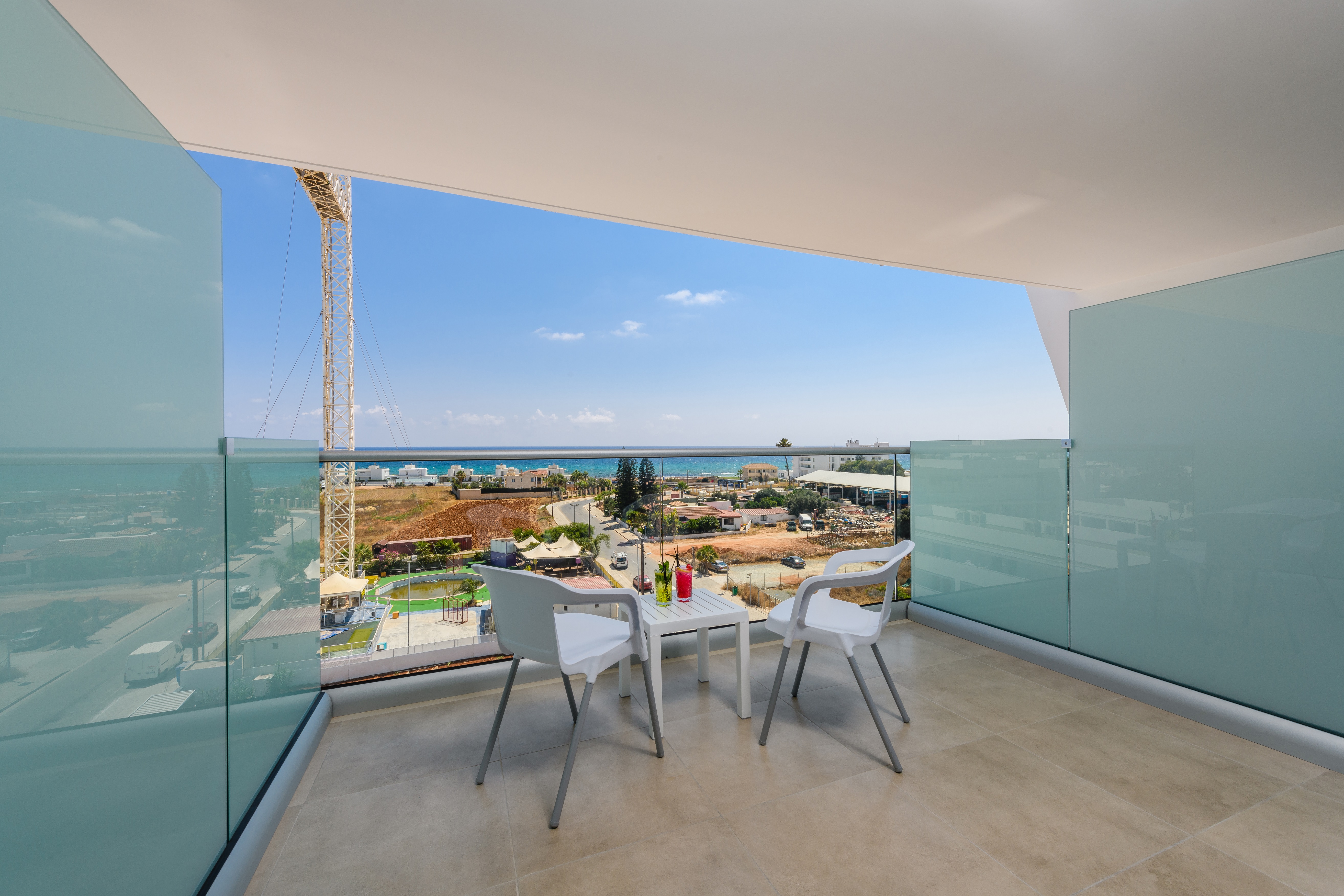 Tasia Maris Seasons Hotel