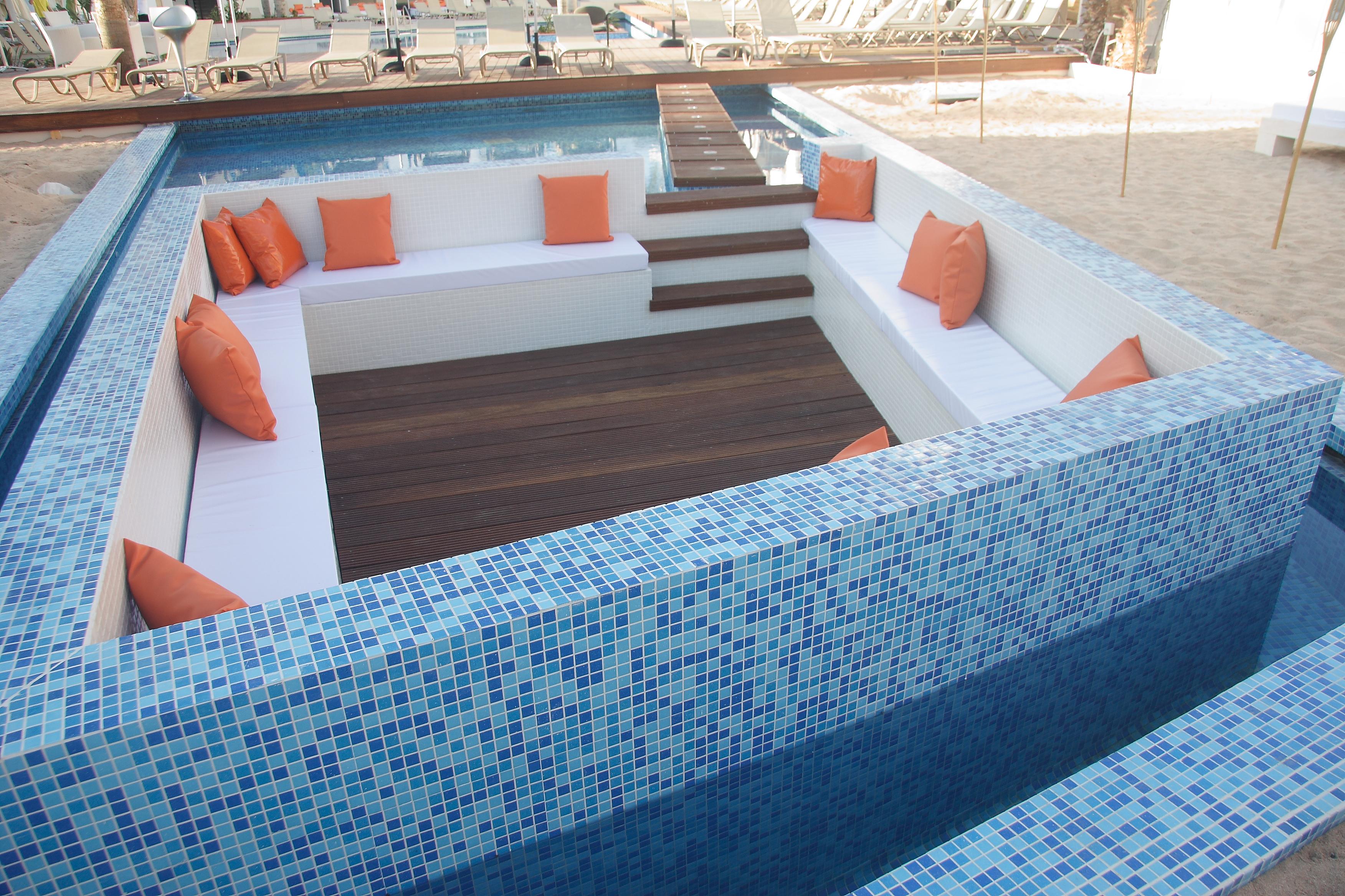 Tsokkos Holiday Hotel Apartments