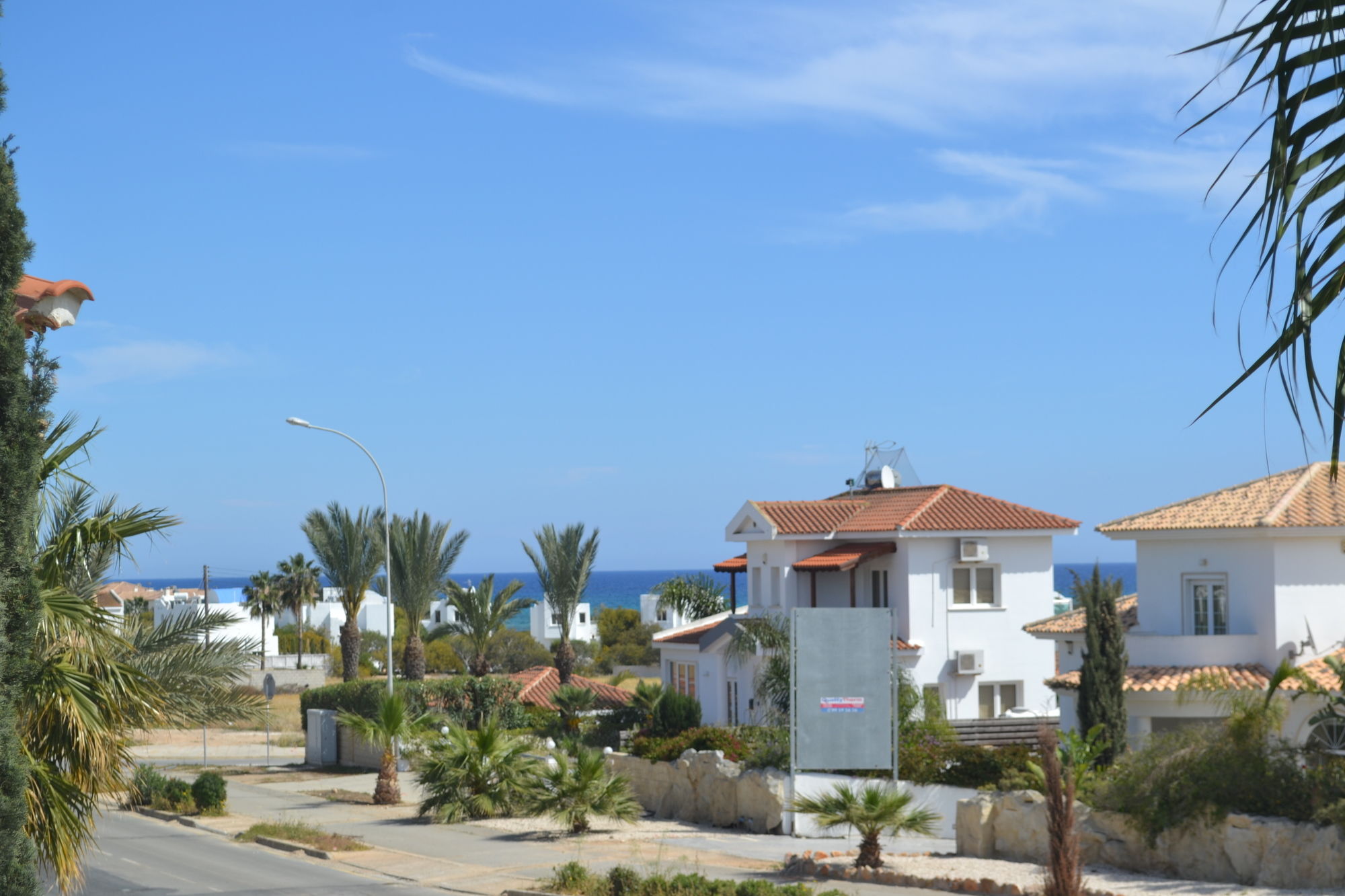 YOLANDA Holiday Villa
