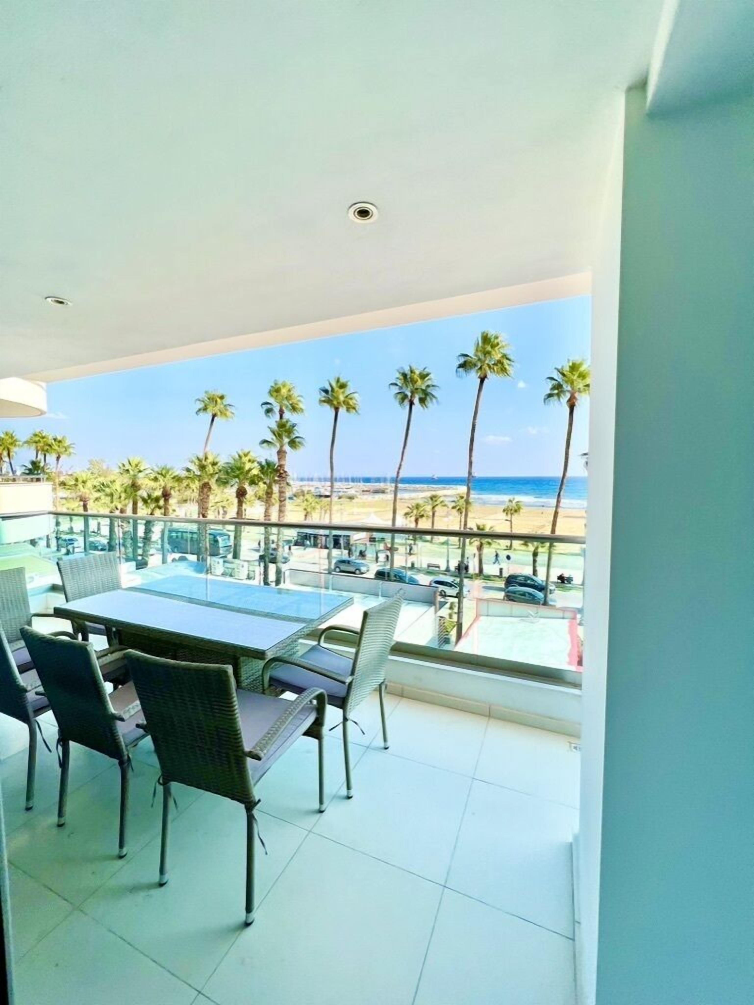 Aphrodite Plaza
