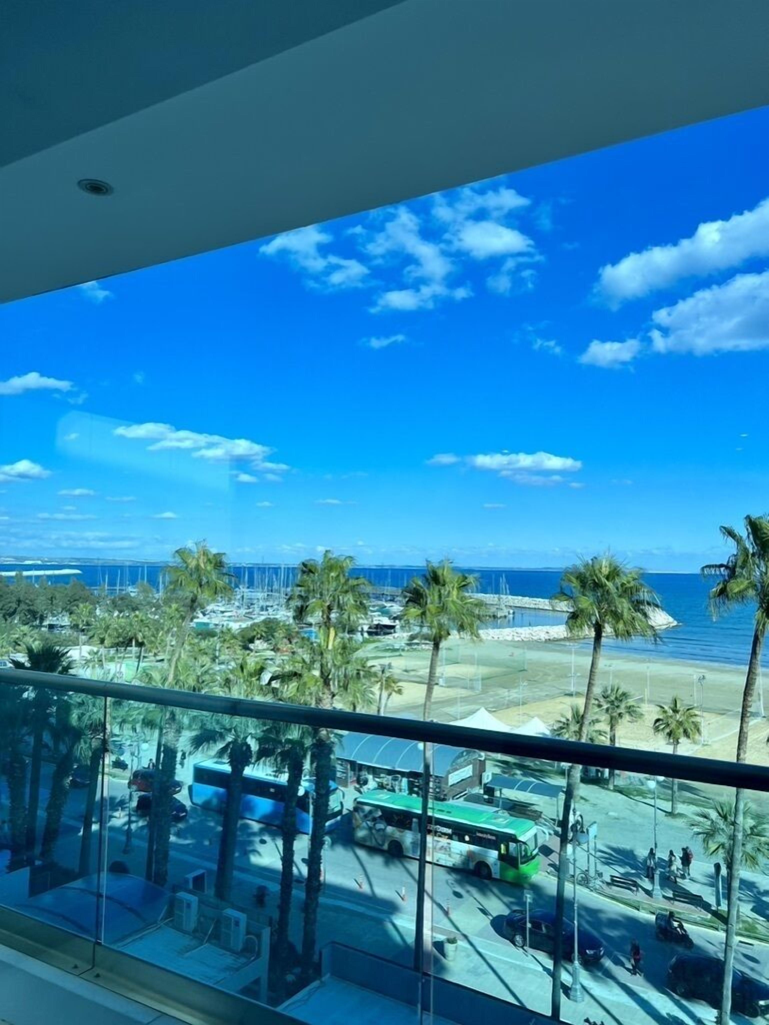 Aphrodite Plaza