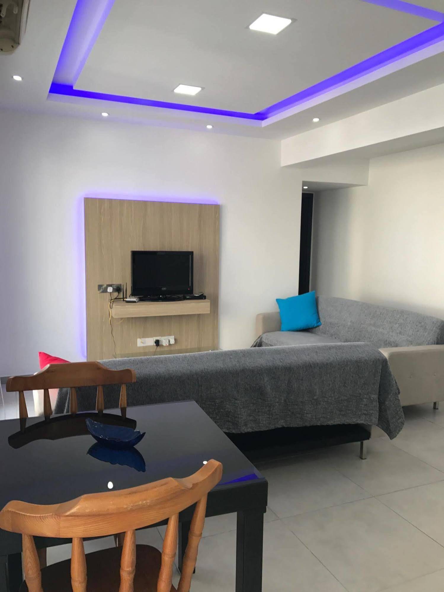 Palm Sea Hotel Apartments 2