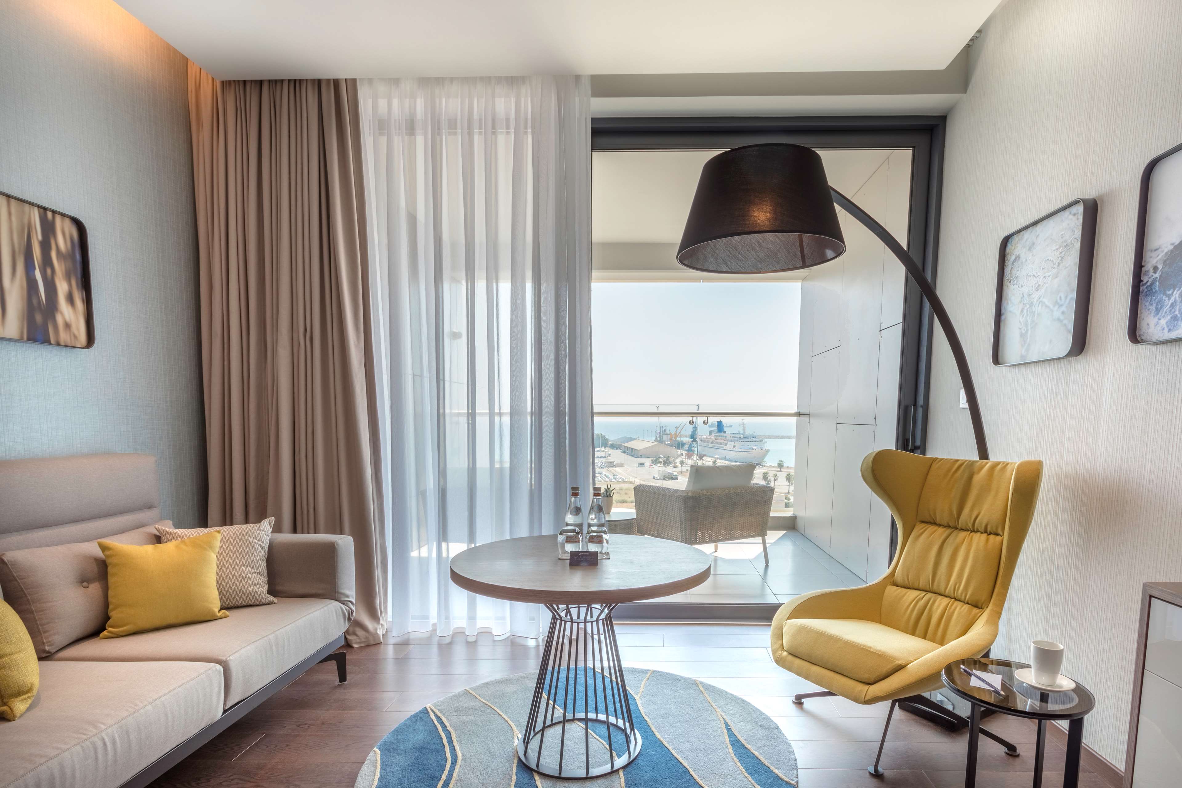 Radisson Blu Hotel, Larnaca