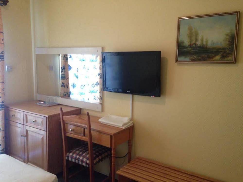 Rebioz Hotel