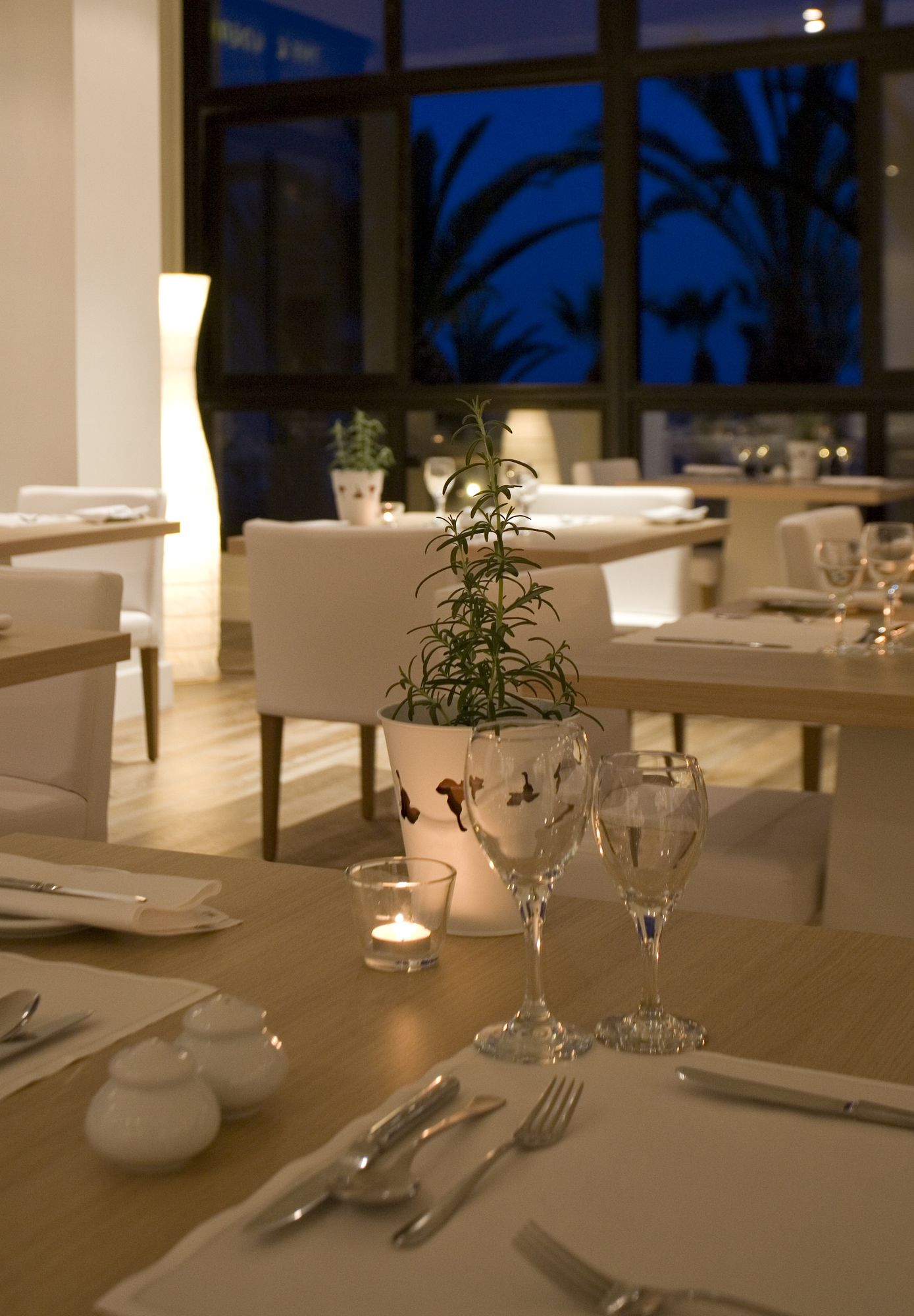 Sandy Beach Hotel & Spa