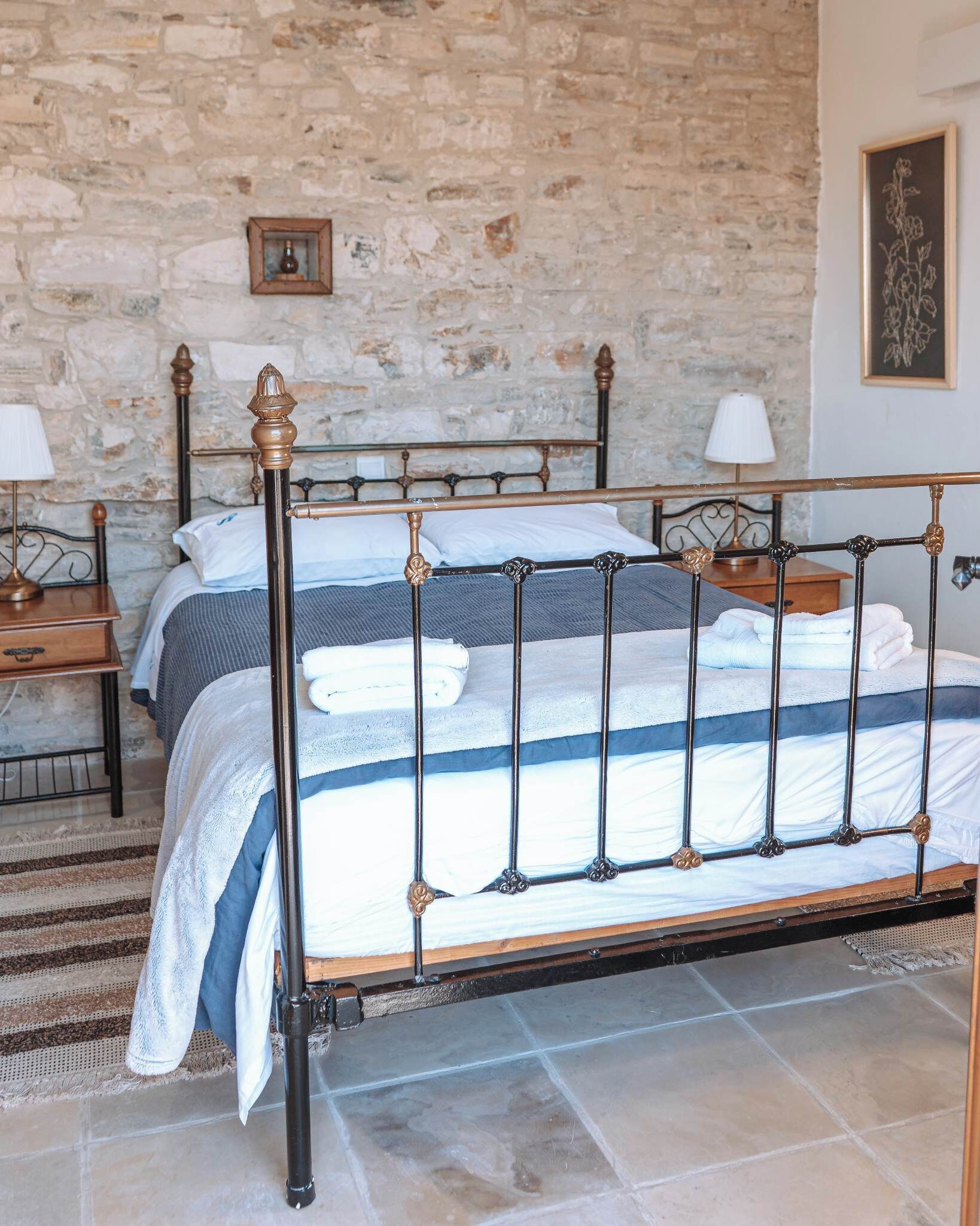 Lazaros Stonehouse