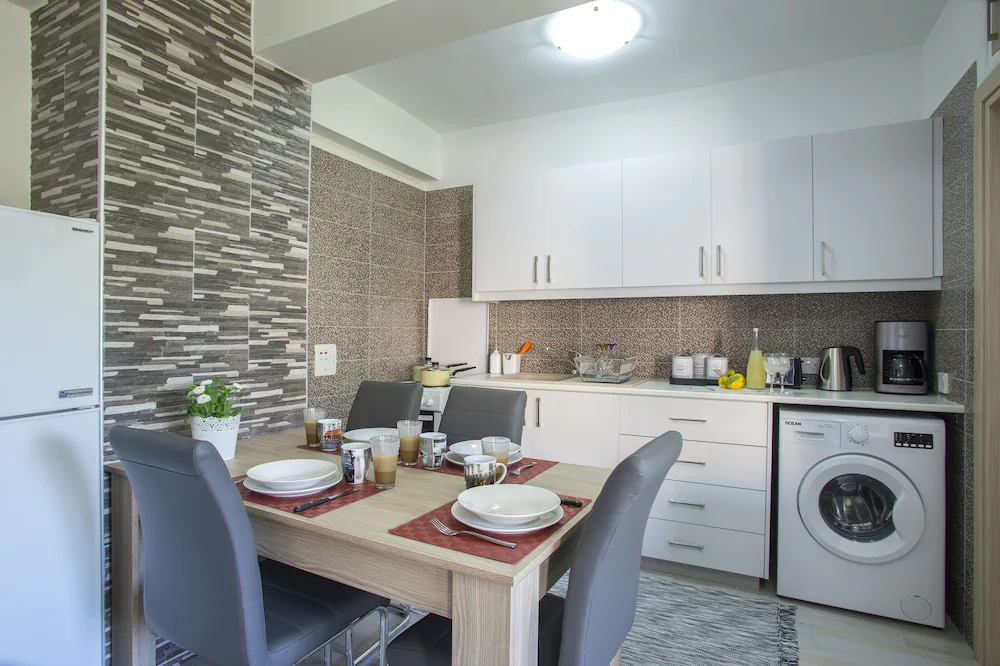 Castle Holiday Apartments