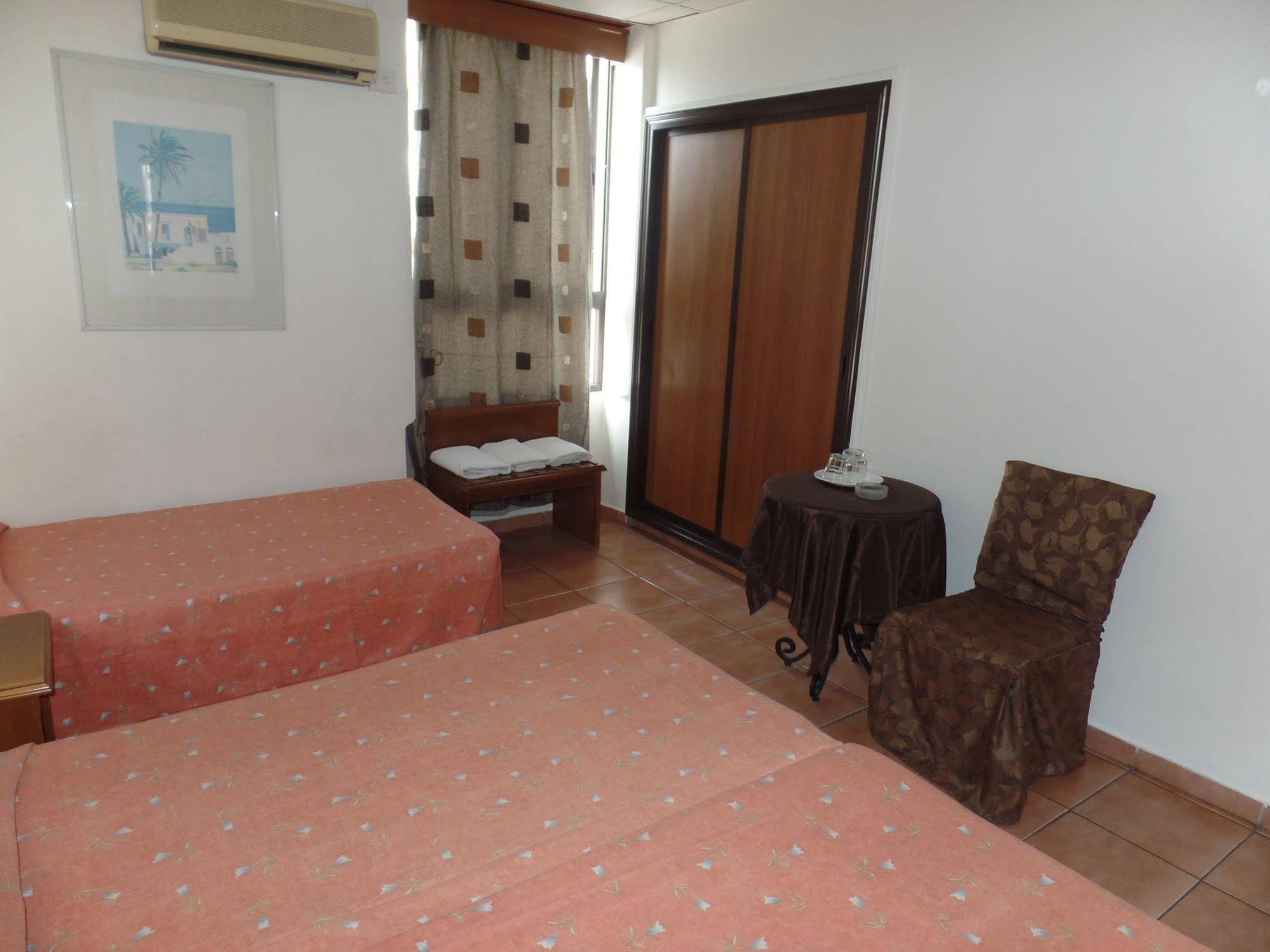Metropole Hotel