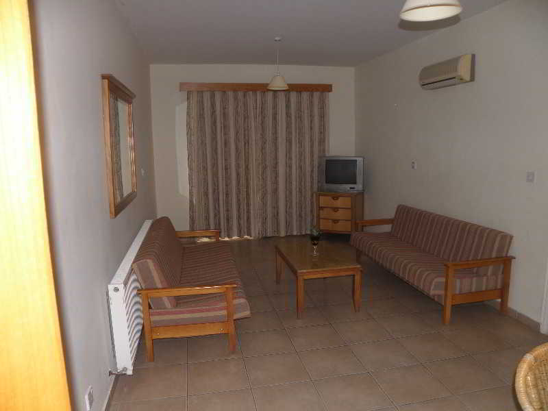 Valana Hotel Apartments