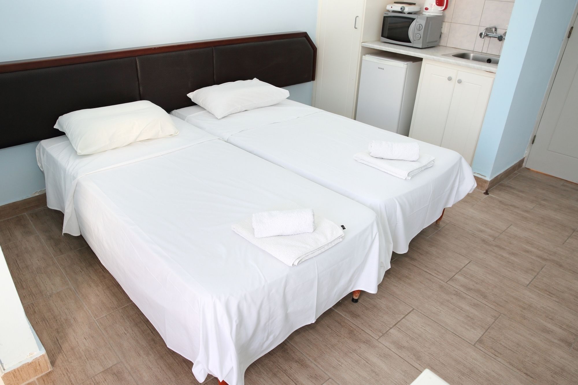 Antonis G Hotel