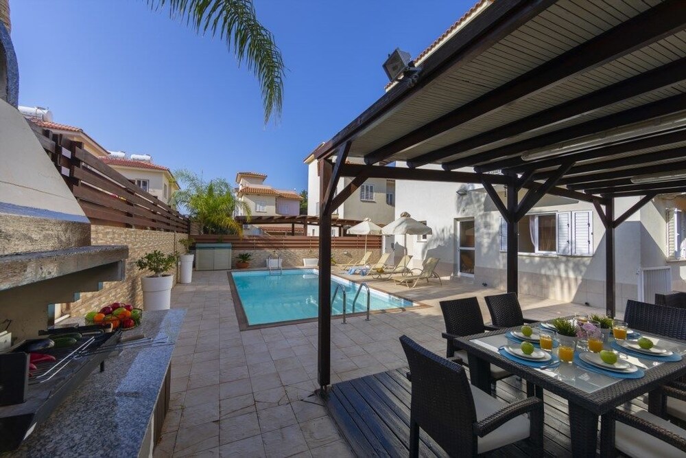 Protaras Villa Knossos