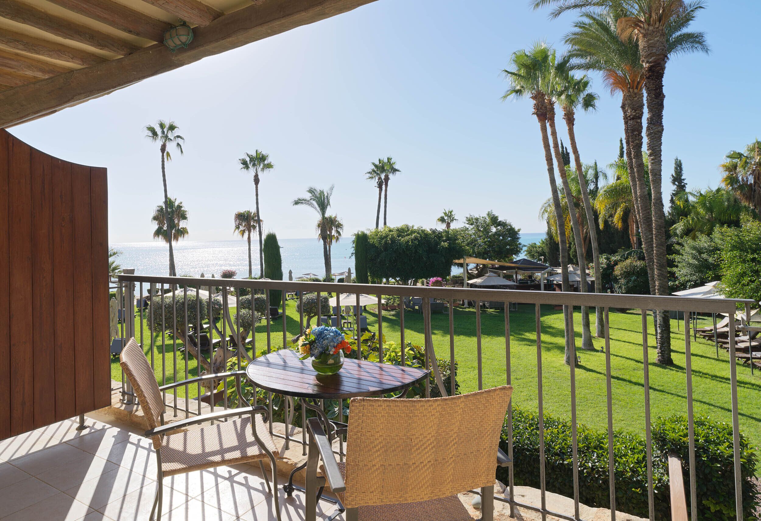 Columbia Beach Resort