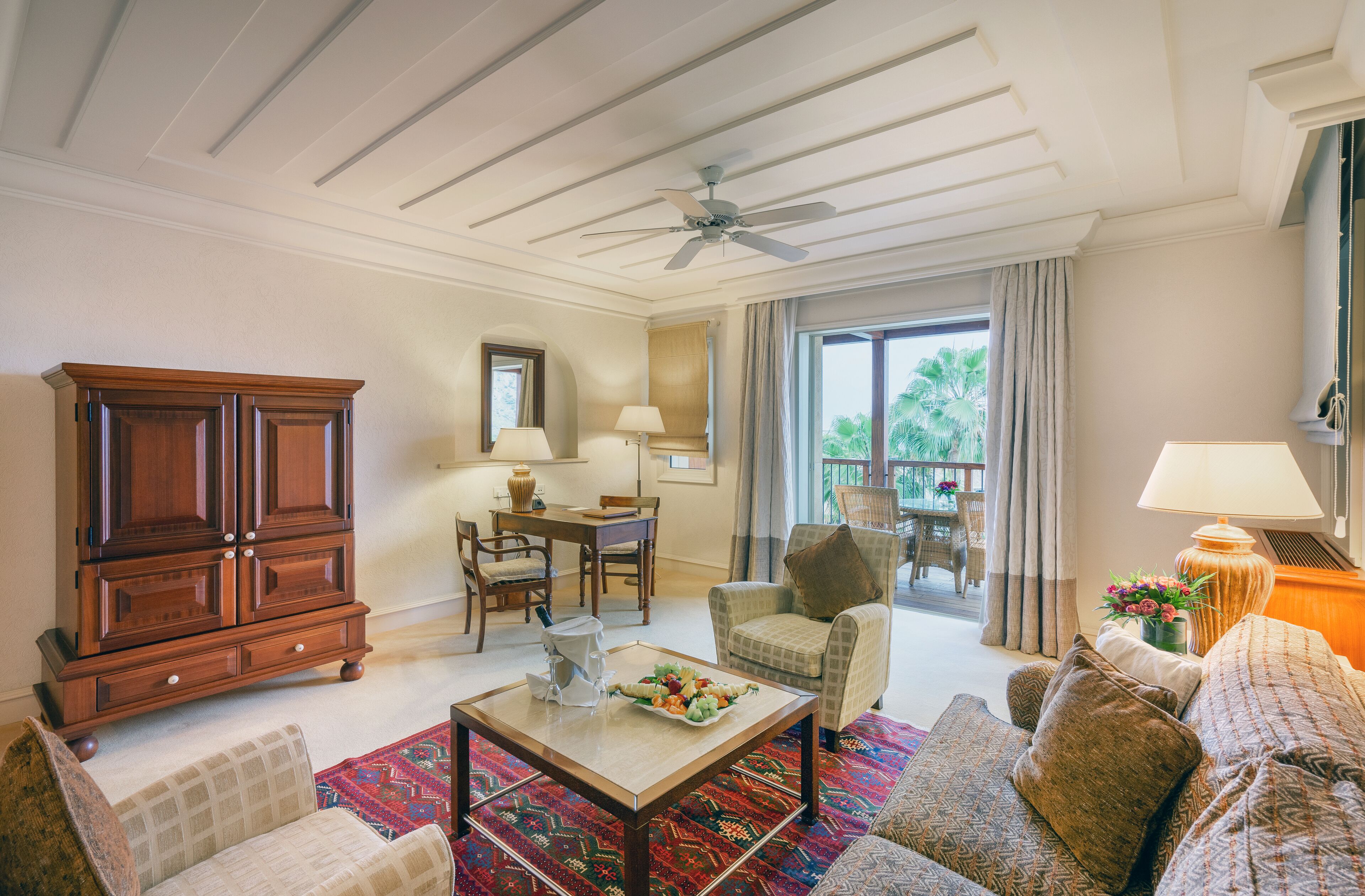 Columbia Beach Resort