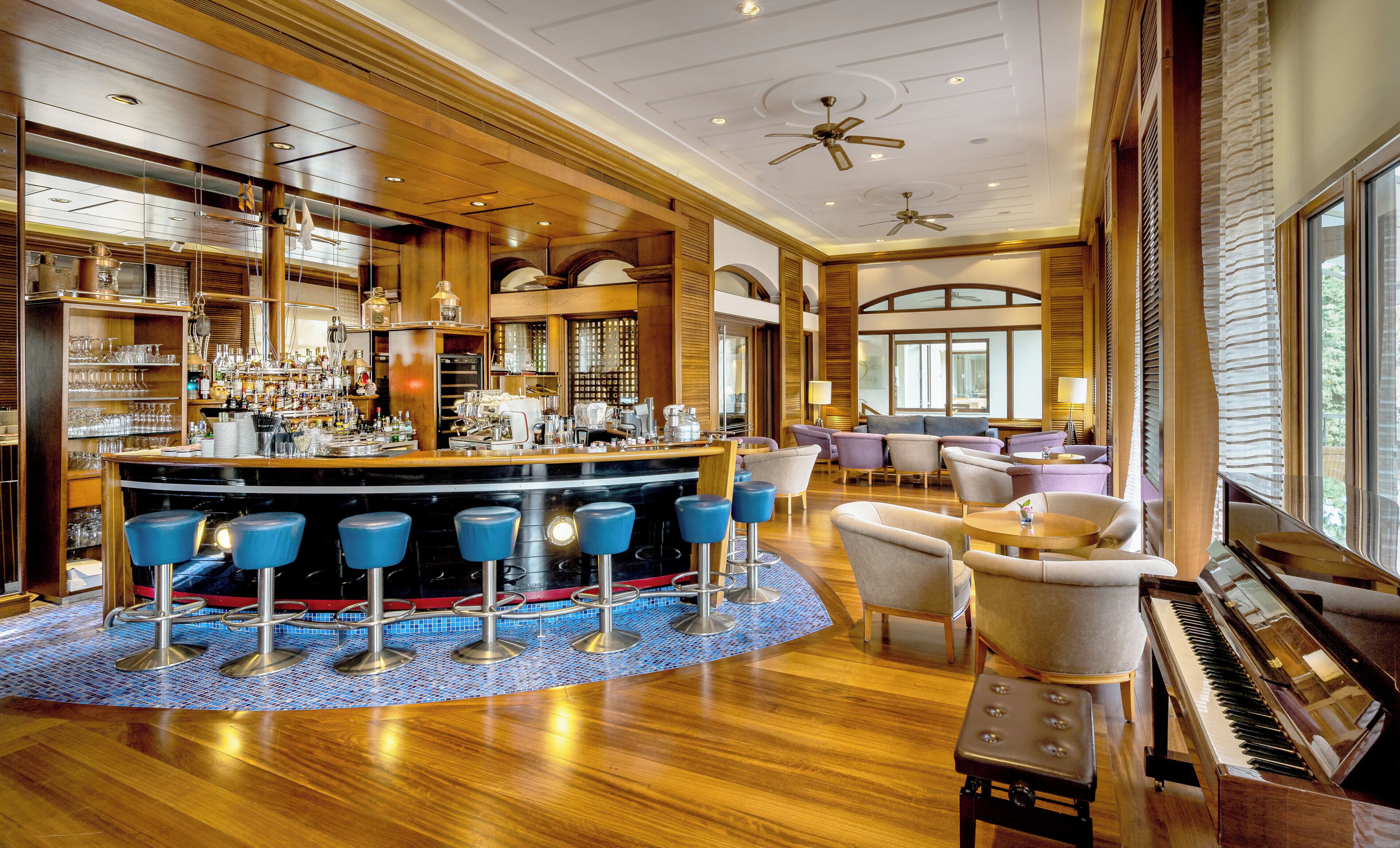 Columbia Beach Resort