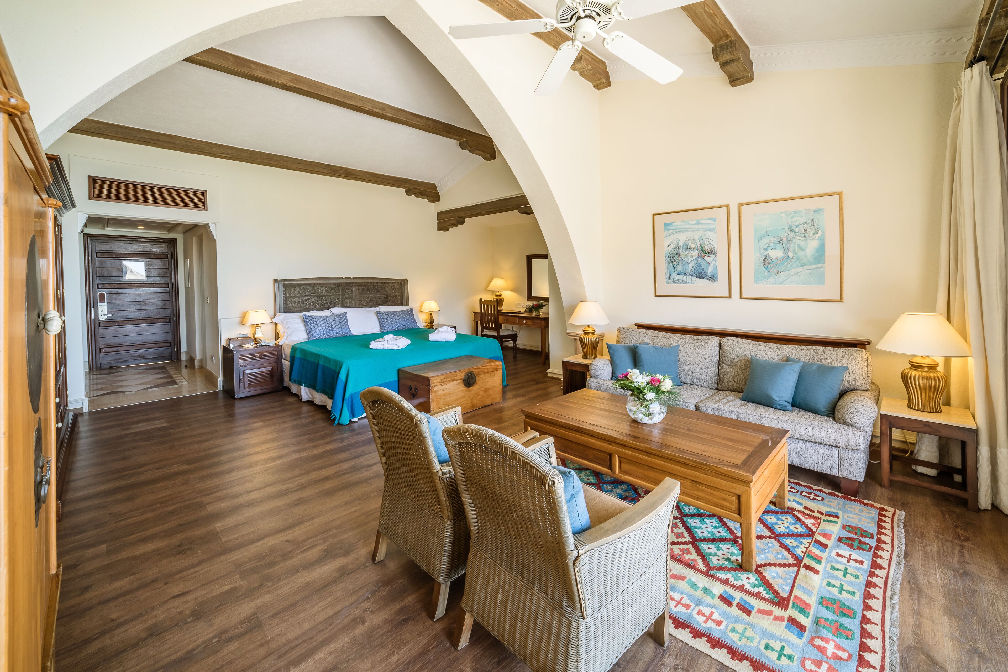 Columbia Beach Resort