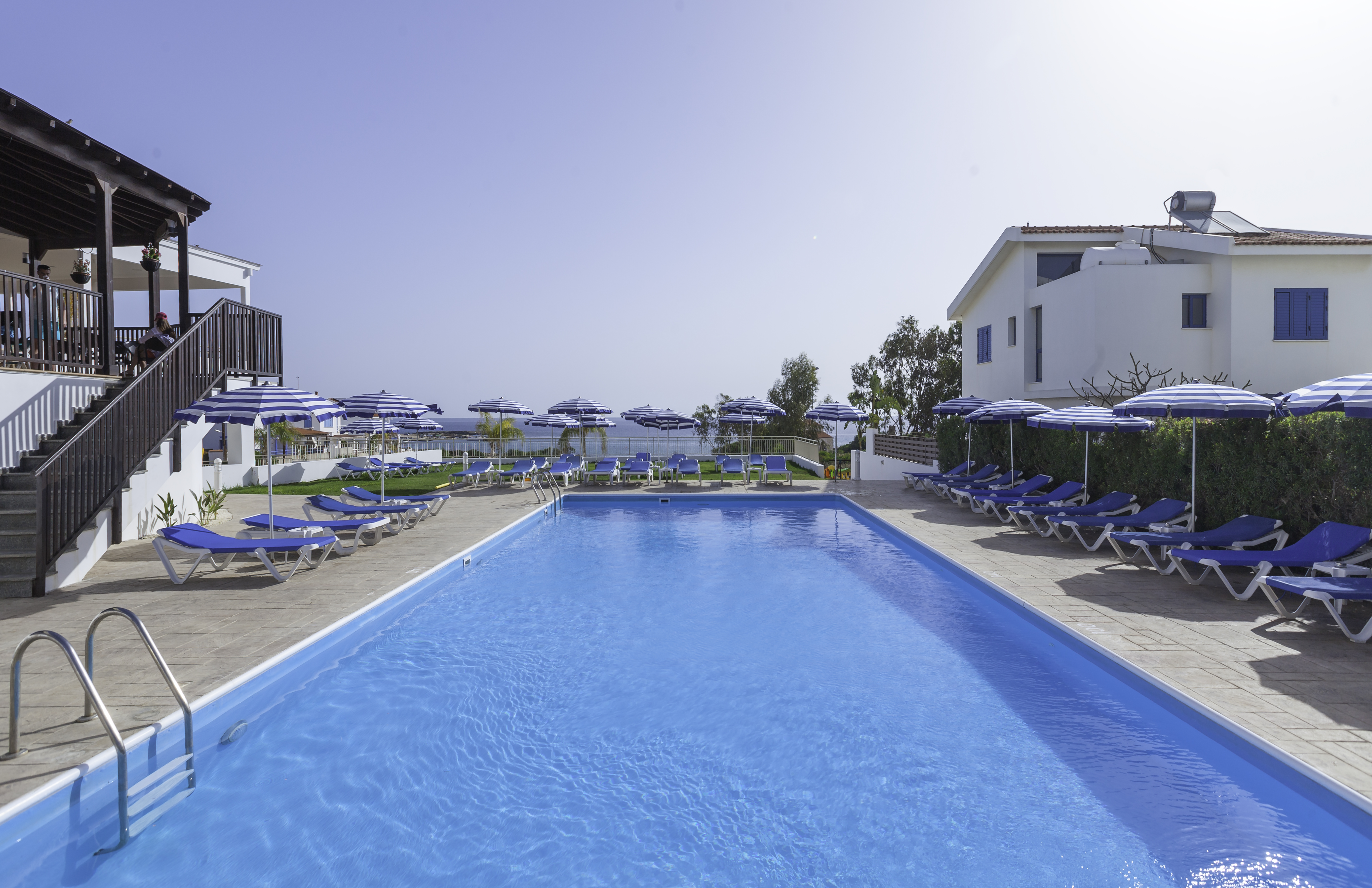 Cavo Zoe Seaside Hotel