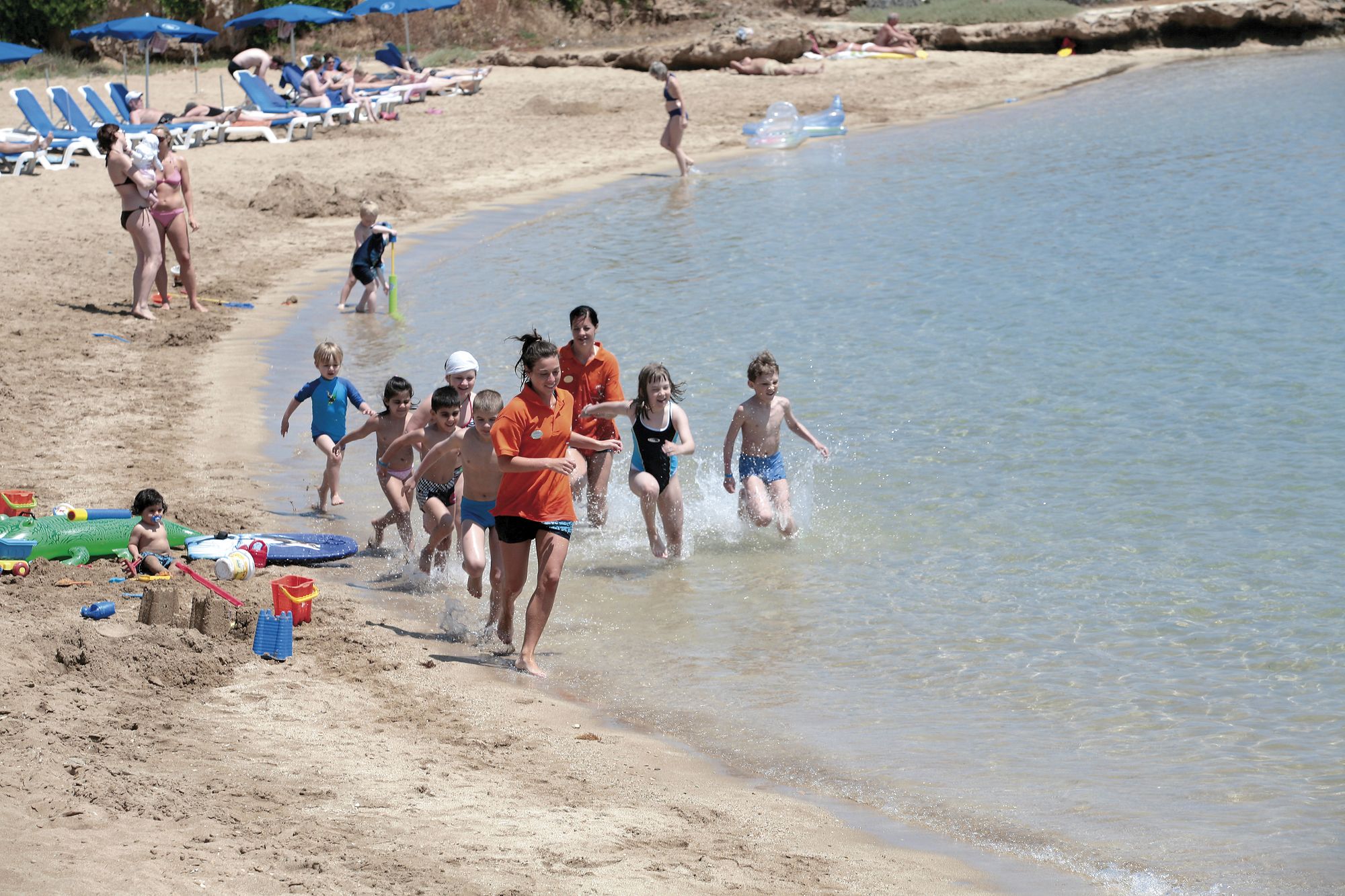 The Golden Coast Beach Hotel