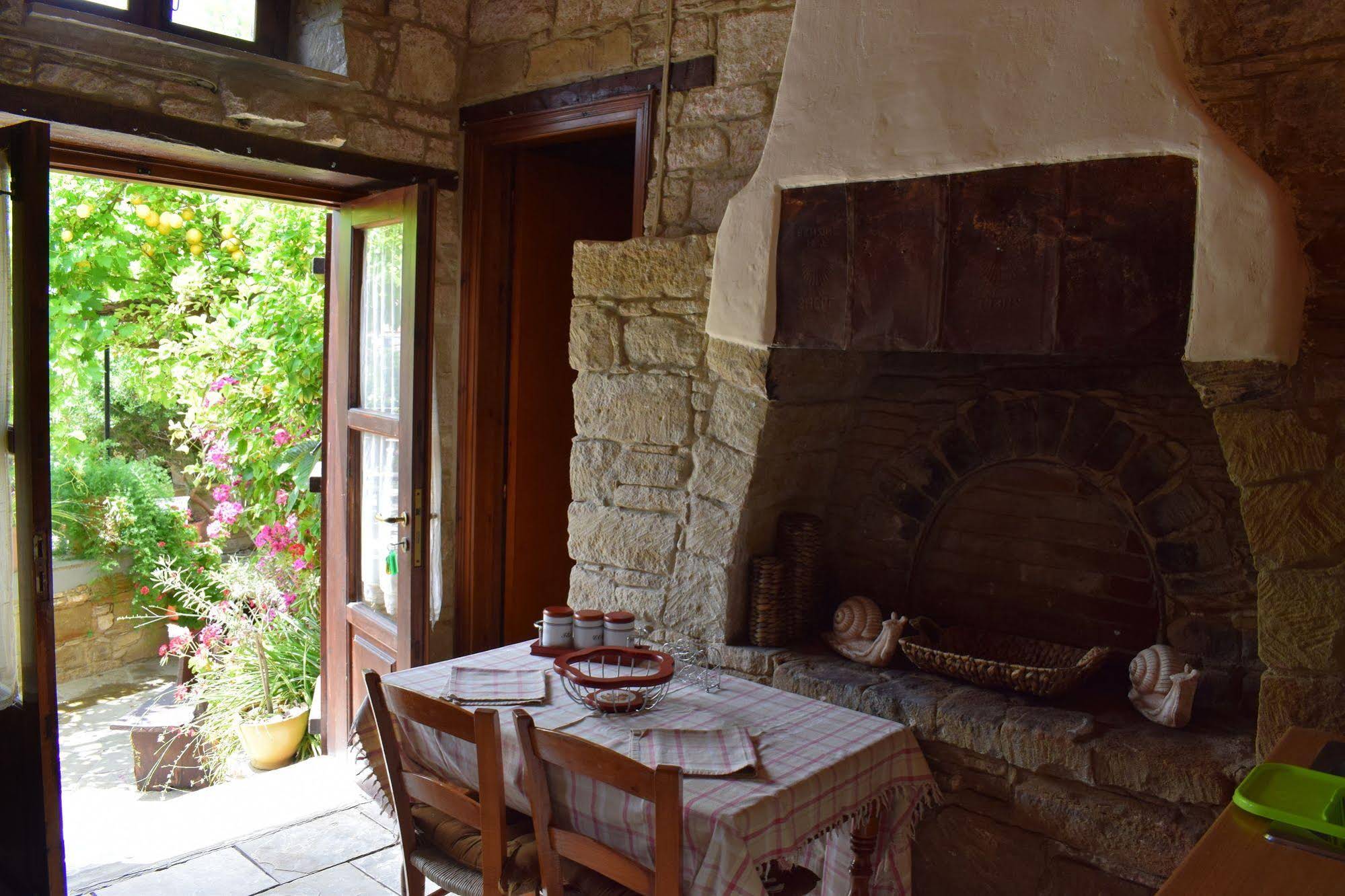 Vasilopoulos House
