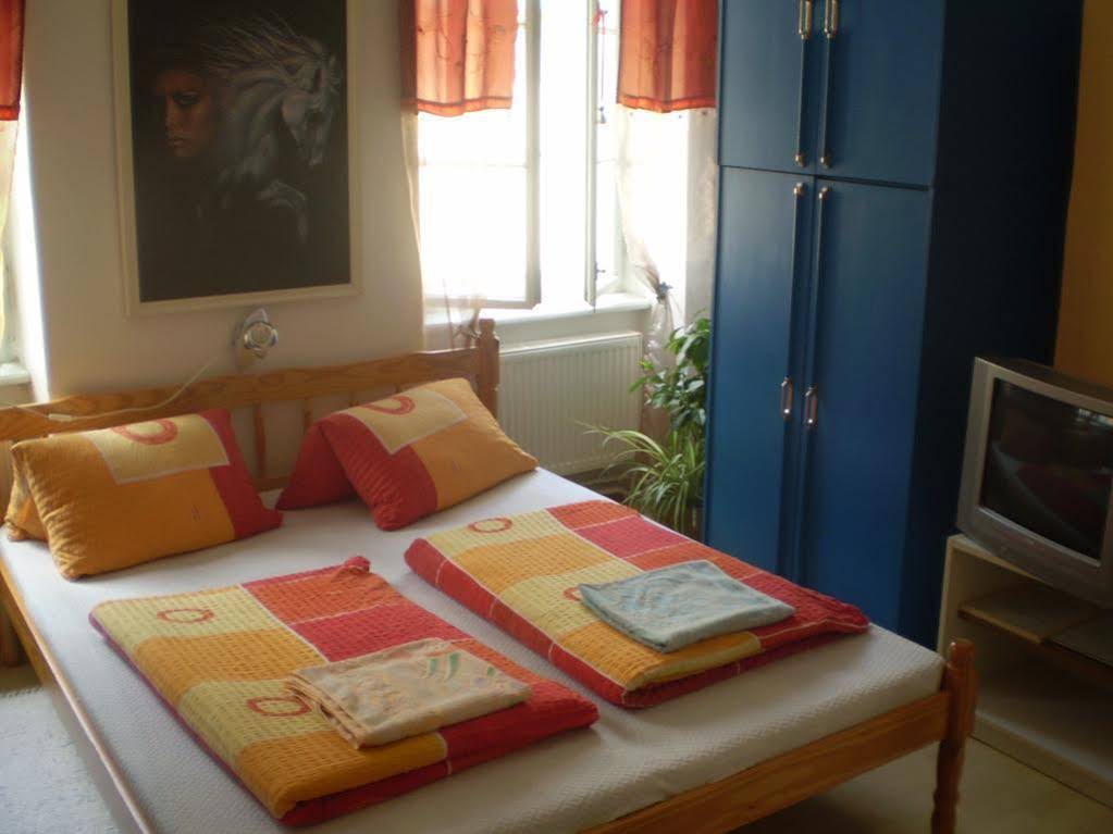 Pension Galant