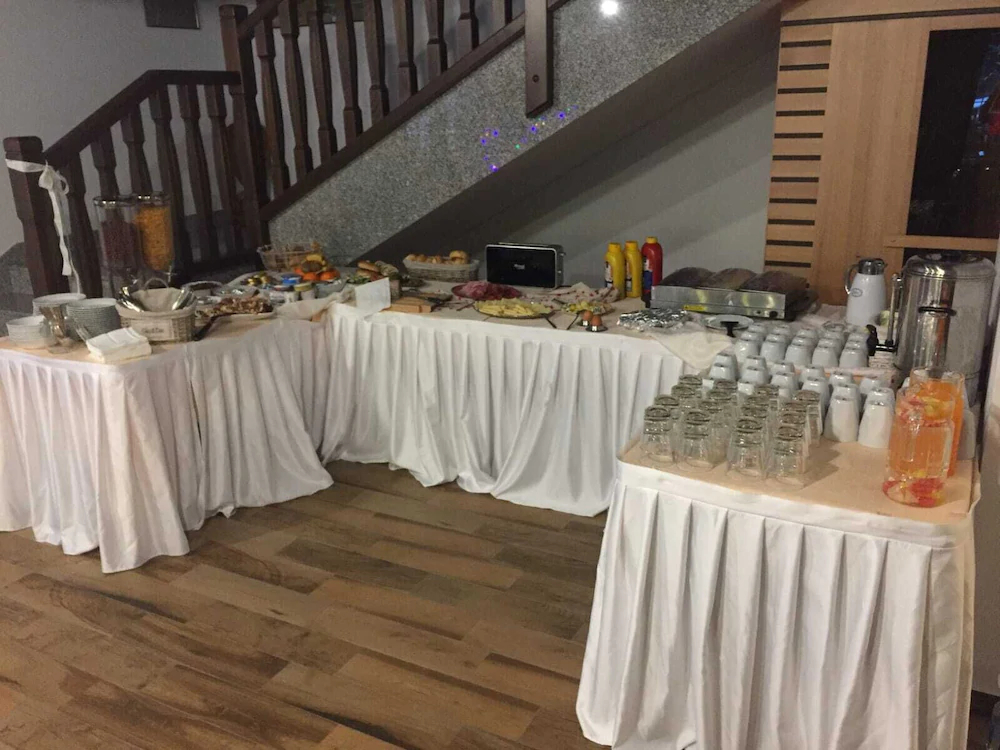 Club Rezidence Pod Luci Loucovice
