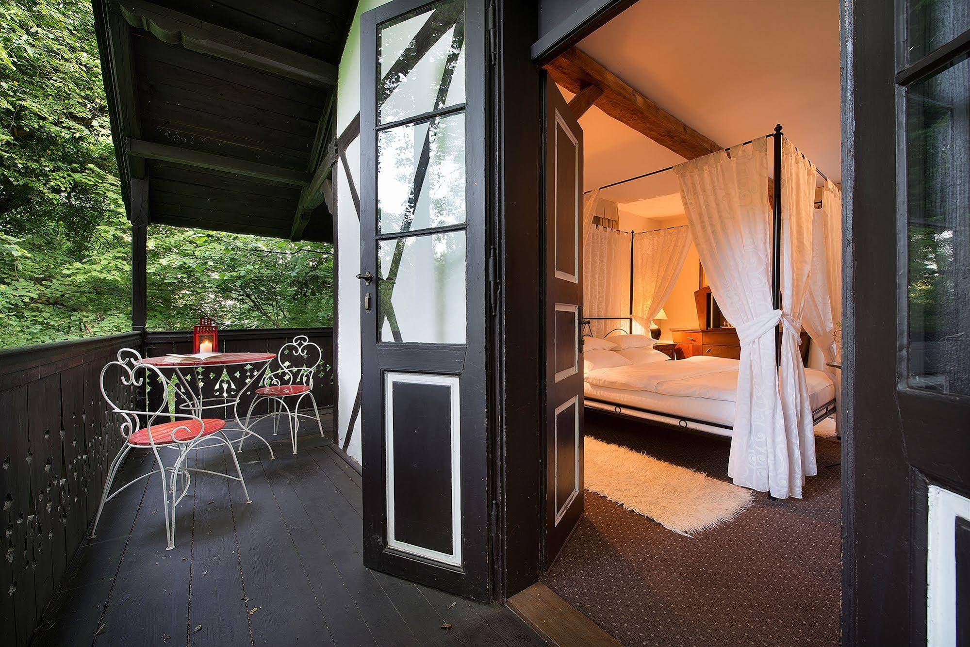 Chateau Loucen Garden Retreat