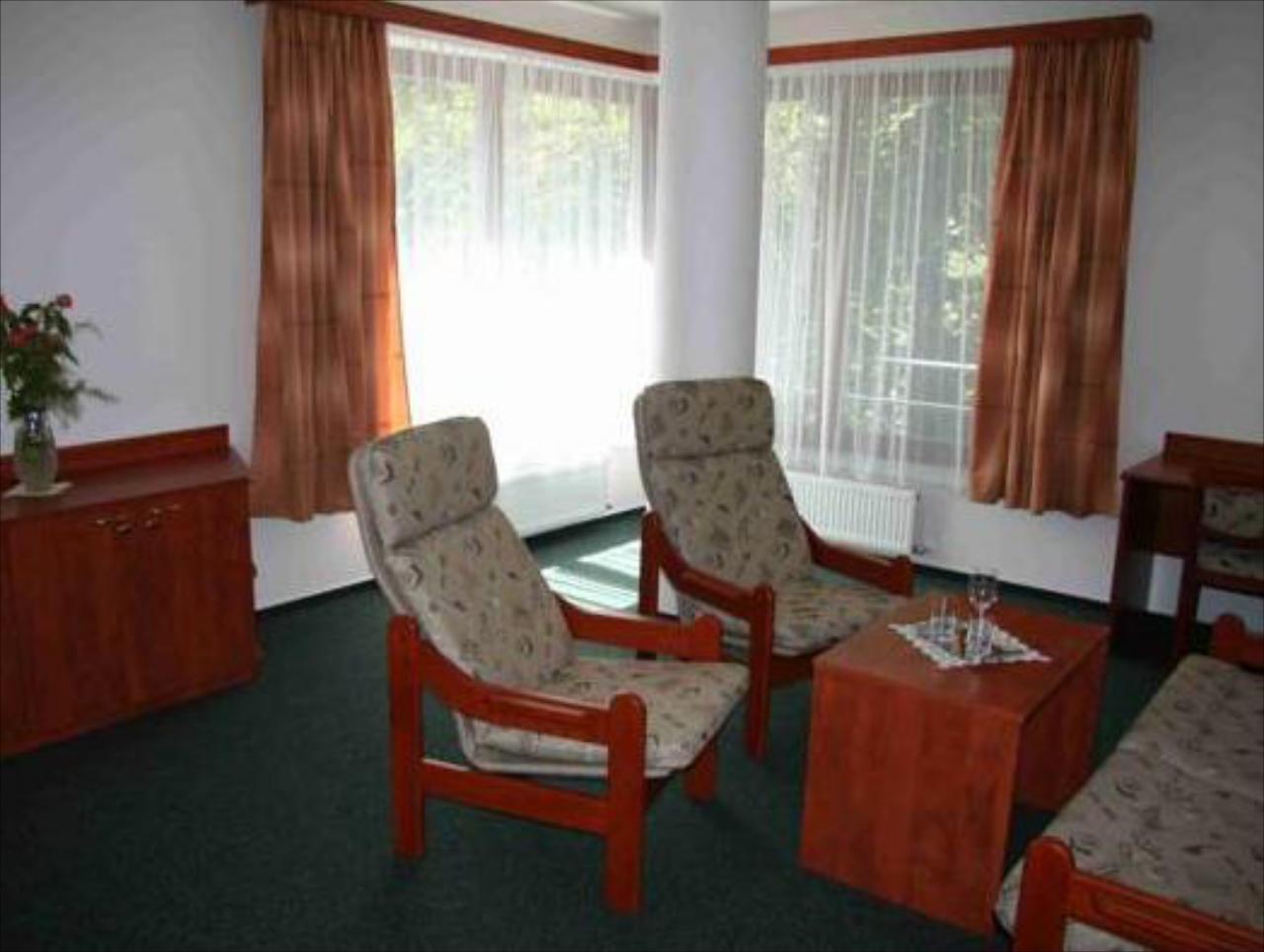 Lazensky Hotel Park