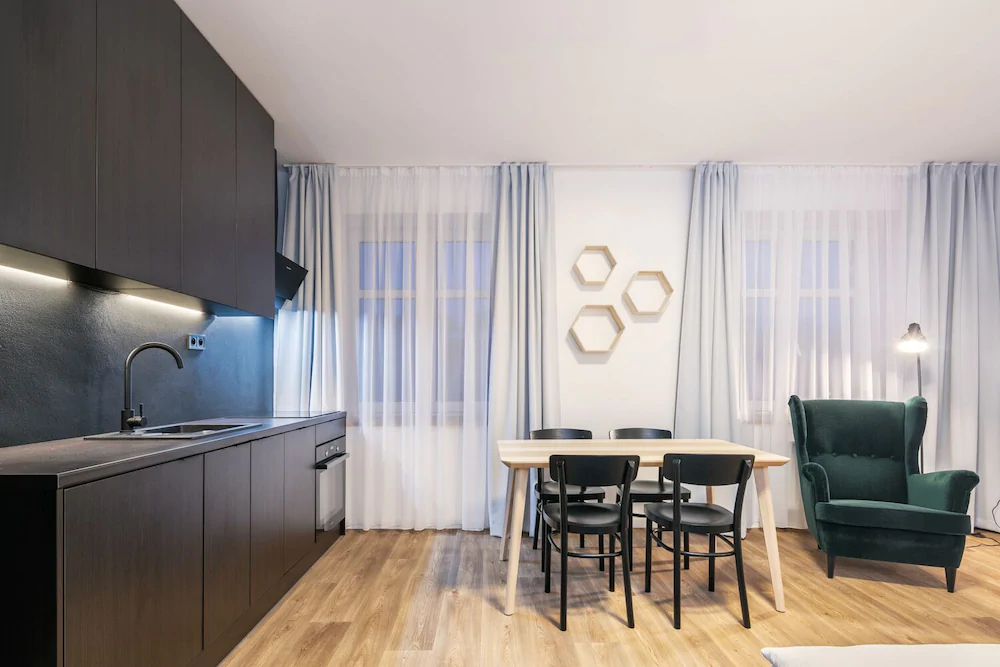 Pytloun Flat Hotel