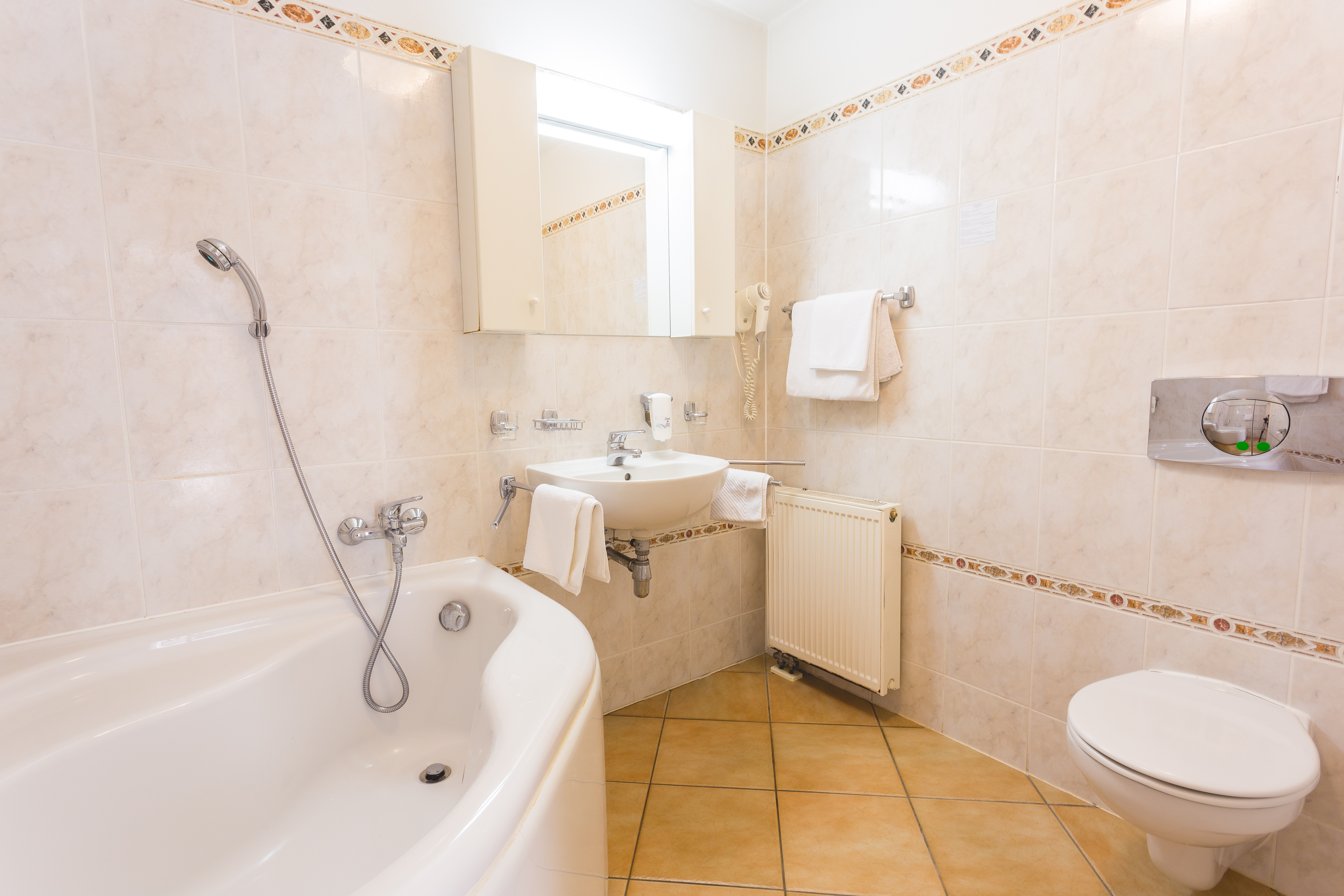 Art Deco WOLKER by ASTORIA Hotel & Medical Spa