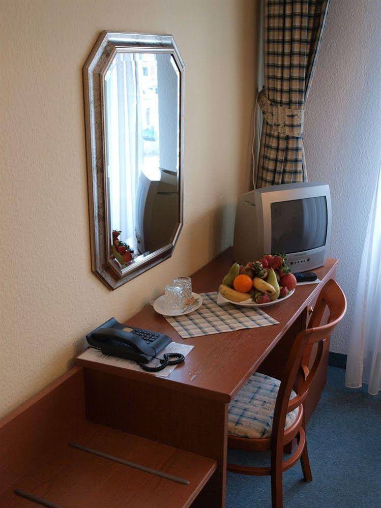 EA Hotel Mozart
